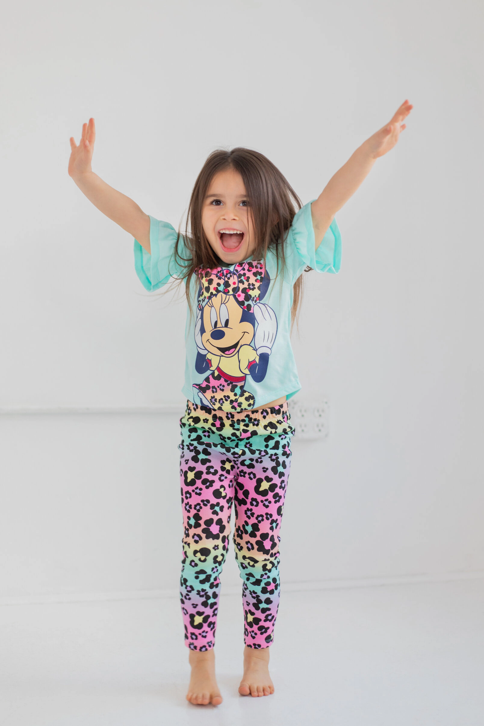 Disney Minnie Mouse Girls' 2-Piece T-Shirt and Leggings Set