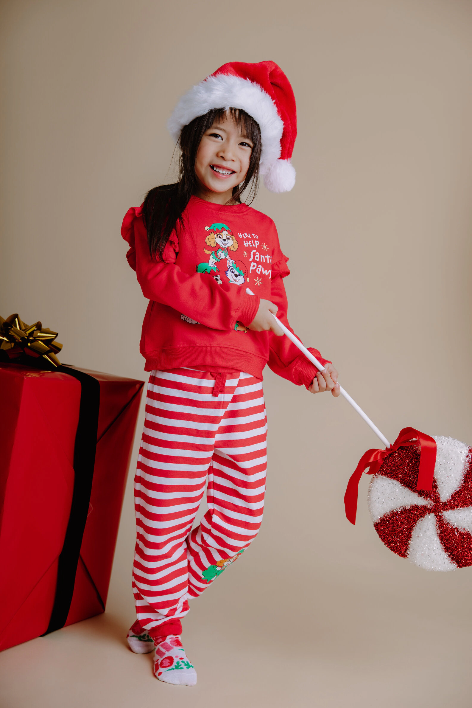 Paw Patrol Girls' Fleece Sweatshirt and Pants Set