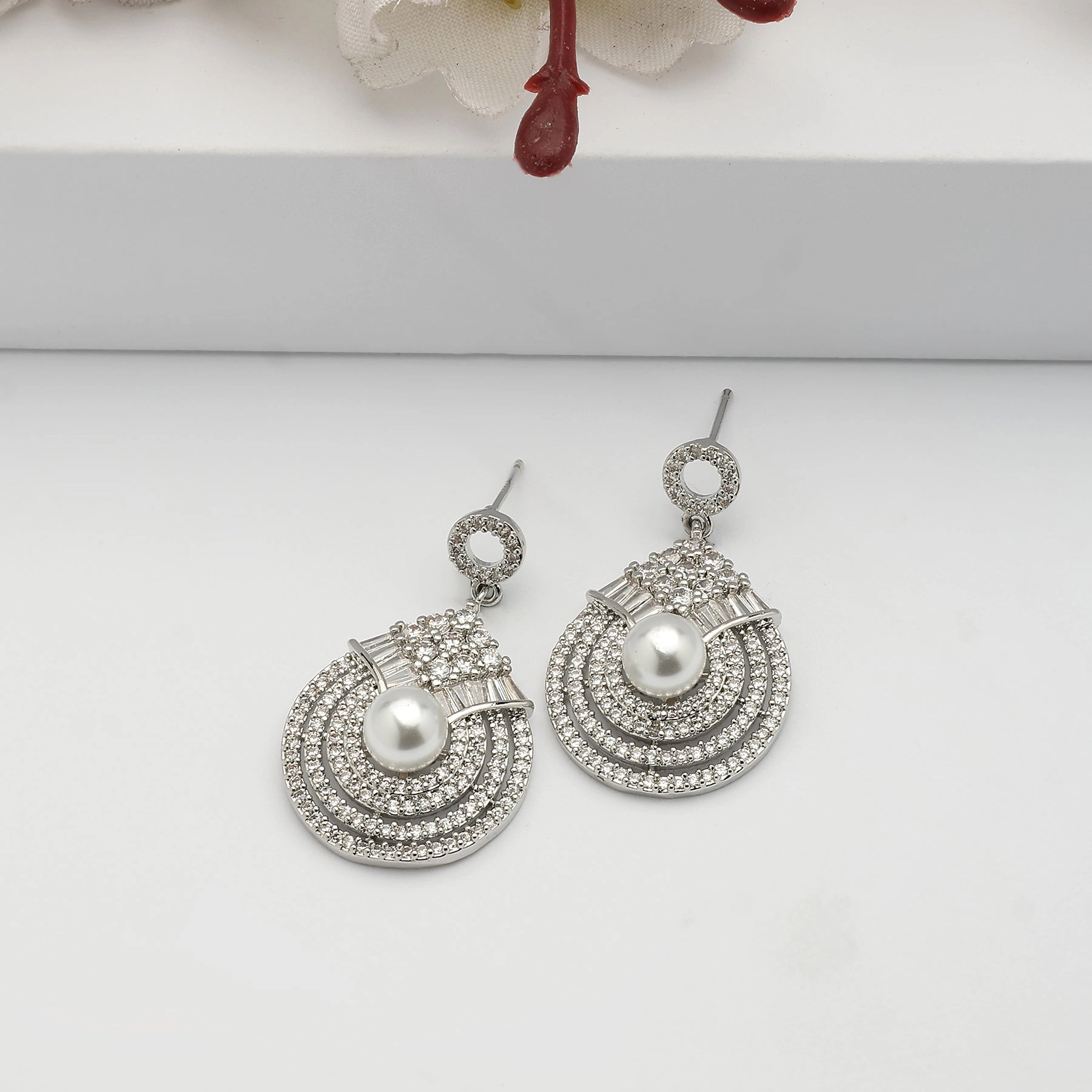 AGP PARIS Womens Pearlescent Radiant Drop Earrings