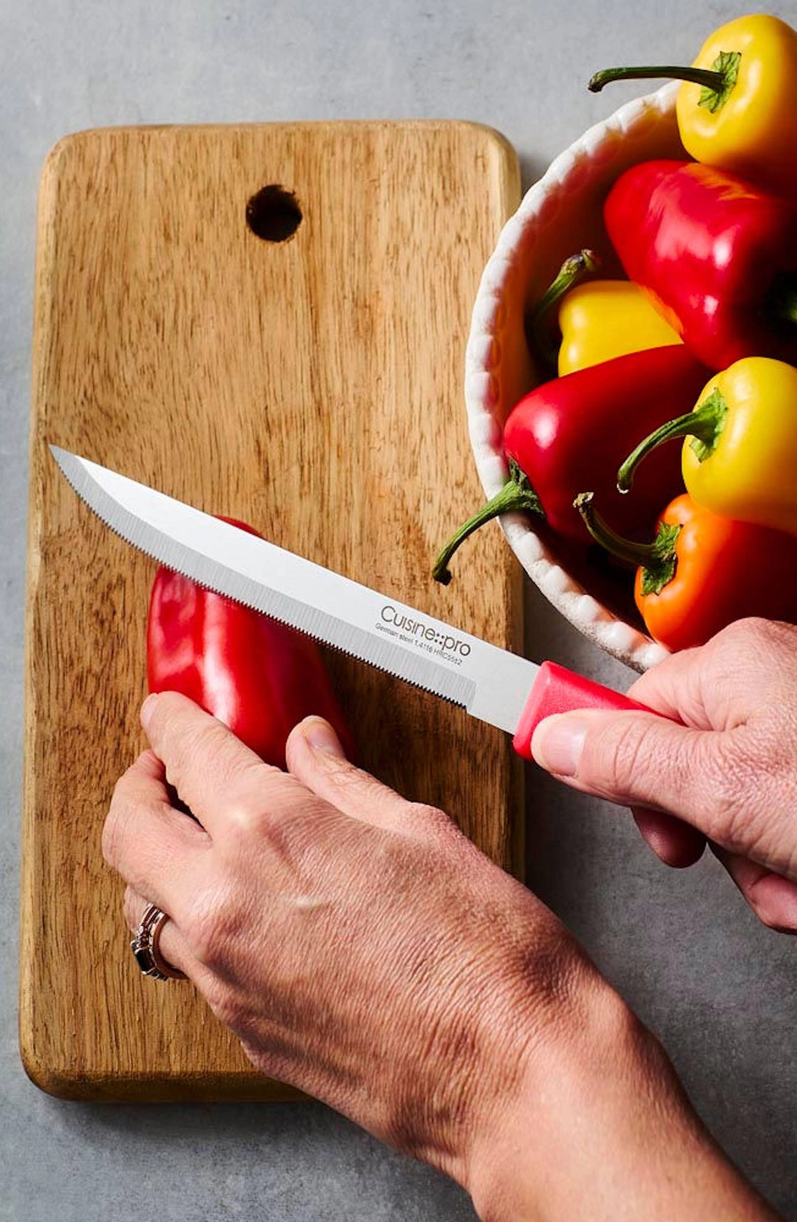 Cuisine::pro® CLASSIC 5" Serrated Utility Knife