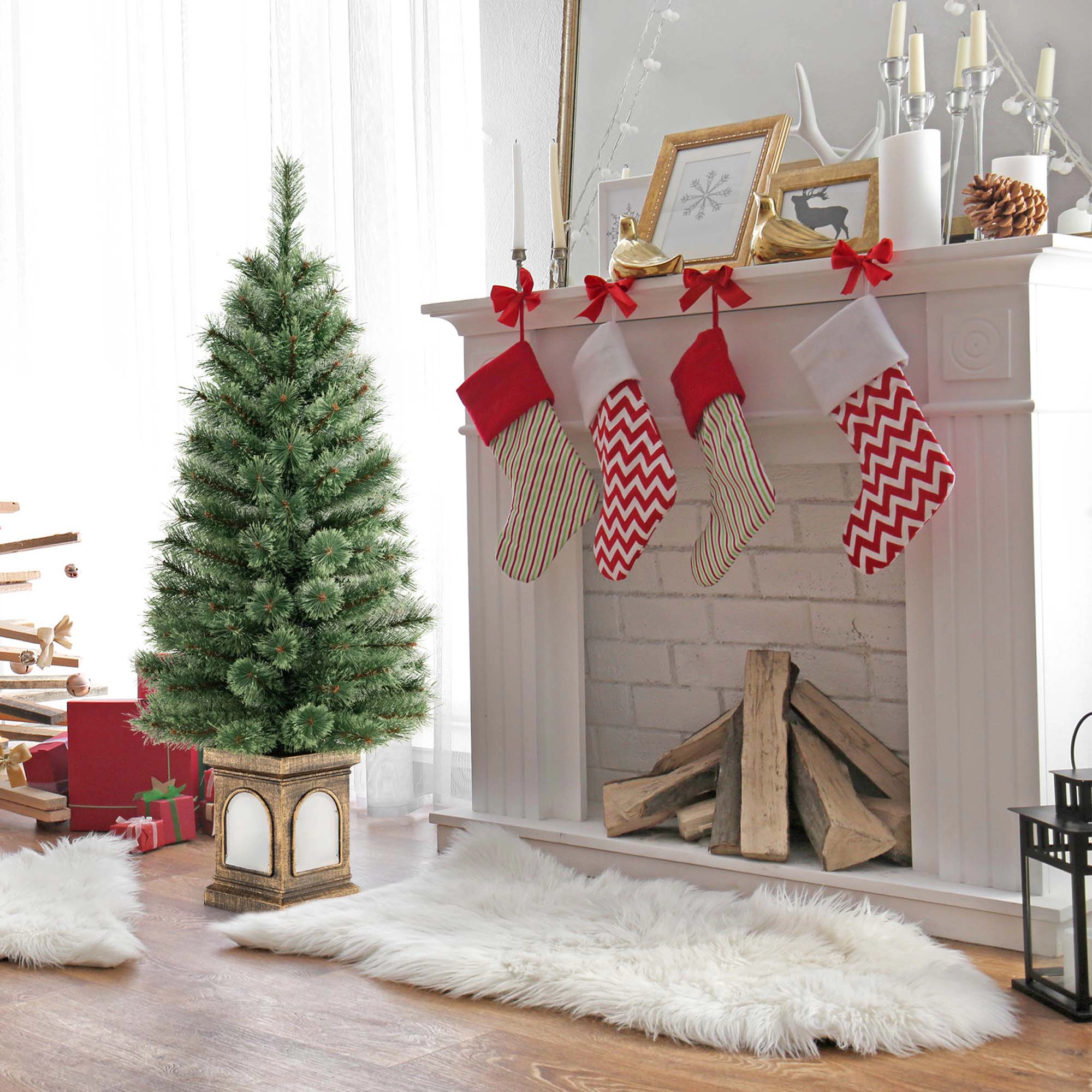 Costway 1 PCS 4 FT Pre-Lit Potted Christmas Tree Pine Needles 3 Dynamic Modes Remote Control
