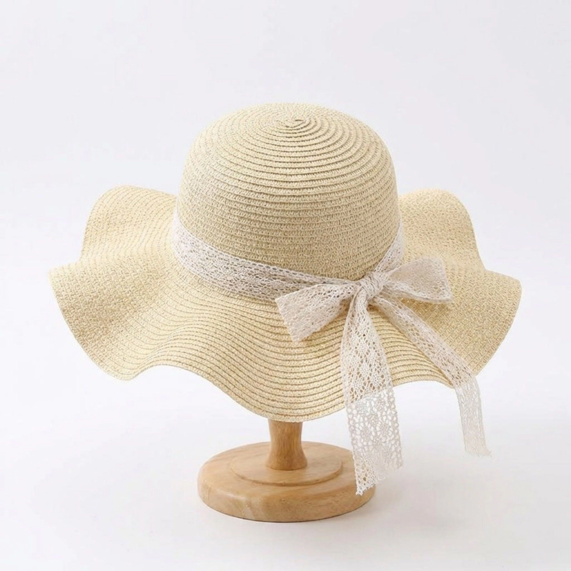 Women's Wide Brim Straw Sun Hat Lace Ribbon Tie Lightweight Summer Beach