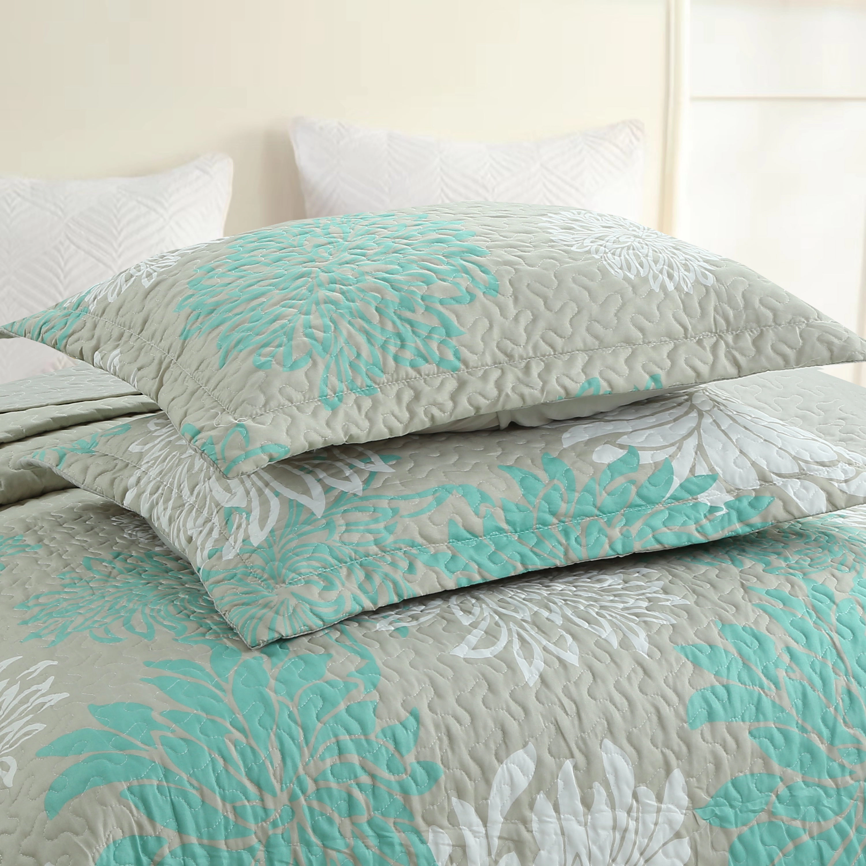 MarCielo 3 Piece Printed Leaf Lightweight Quilt Bedspread Set
