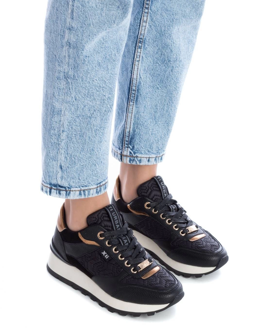 XTI Womens Wedge Sneakers Quilted Lace-Up