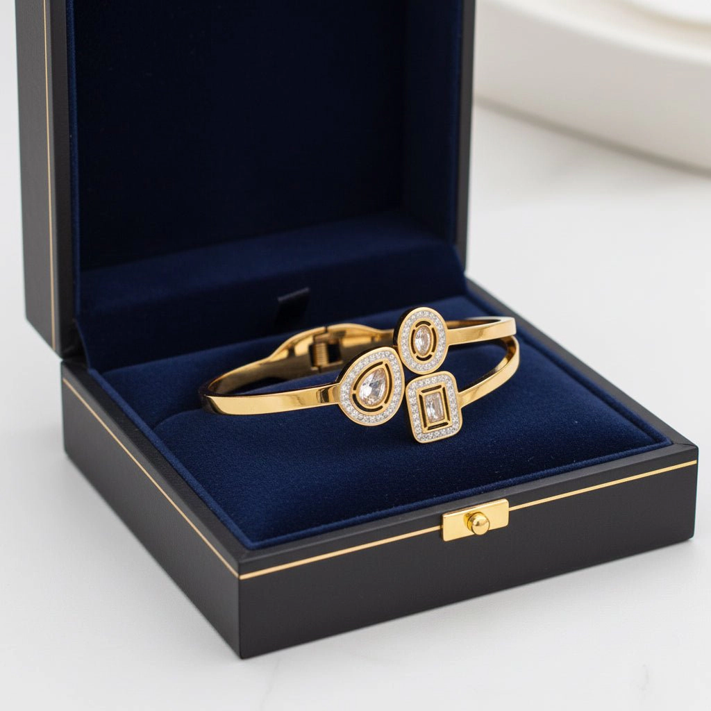 DressAtR Women's Plaid 18K Gold Plated Bangle Bracelet