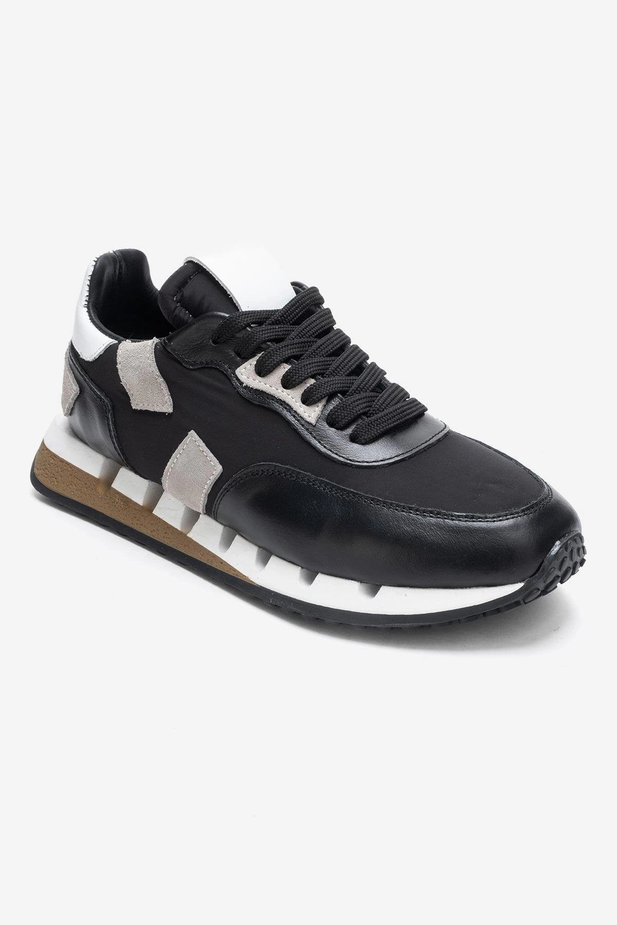 Forever & Always Womens Vian Leather Platform Sneaker