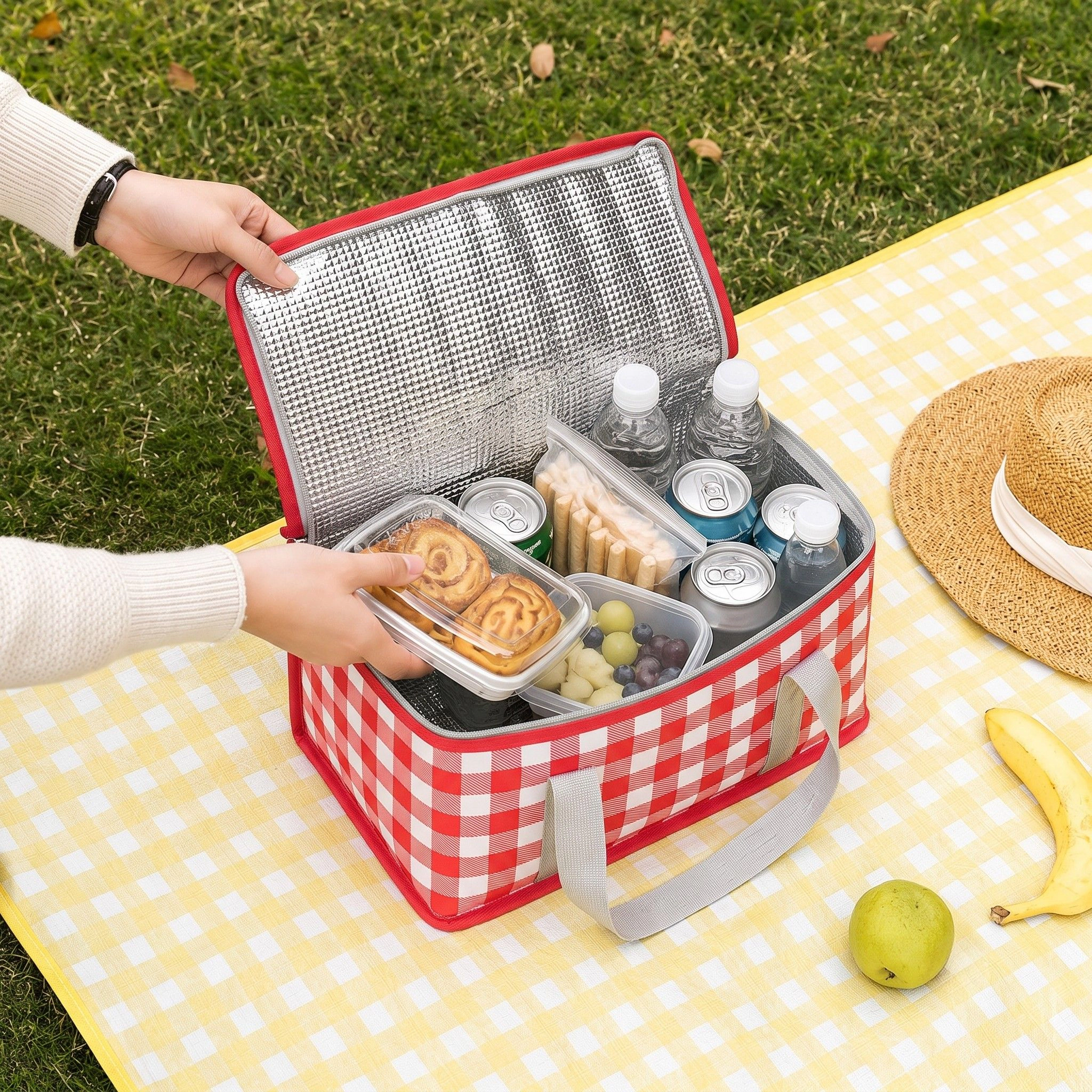 Alilang Women's Insulated Picnic Lunch Bag with Zip Closure and Carry Handles, Yellow Gingham