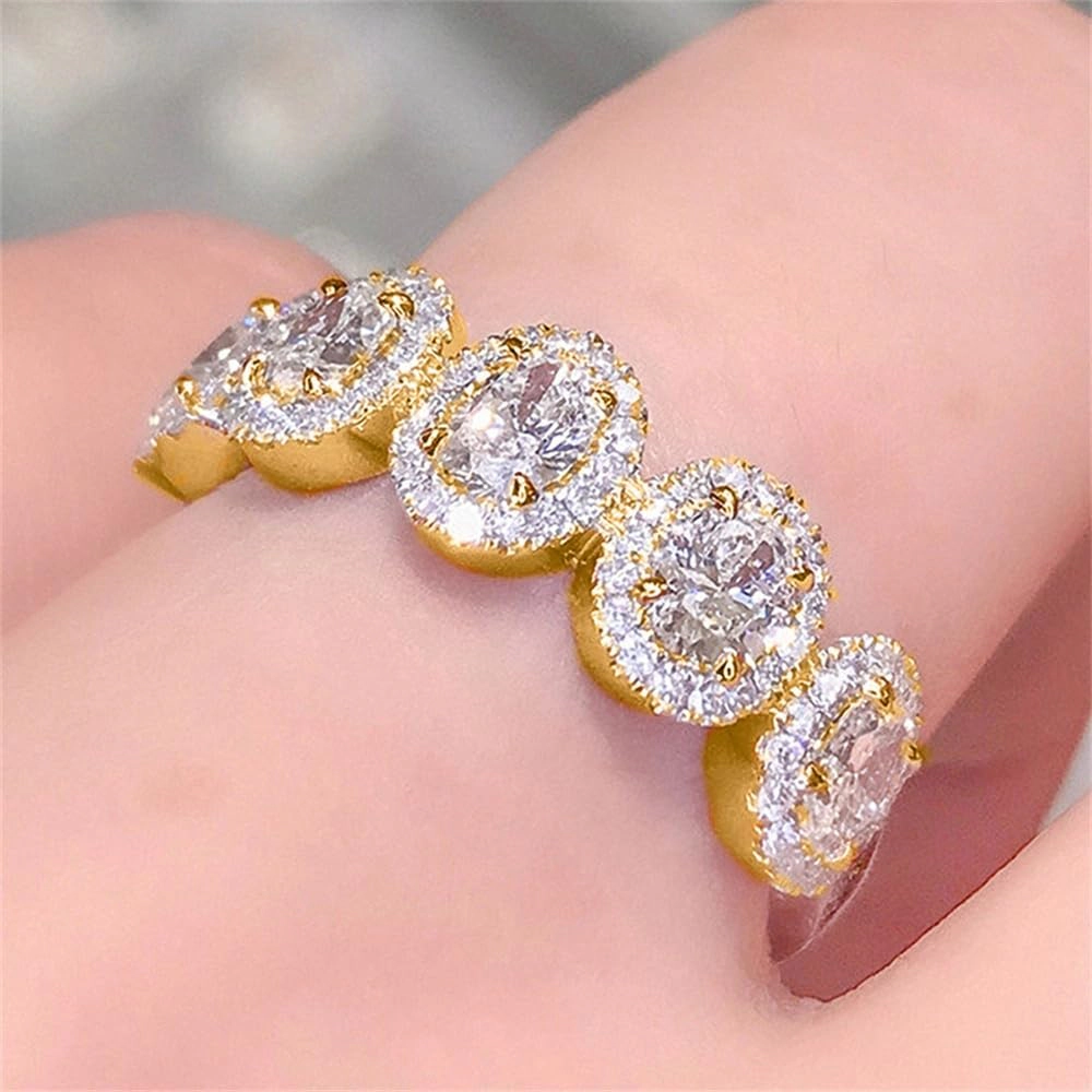 Luxury Oval Shaped Cubic Zirconia Finger Ring