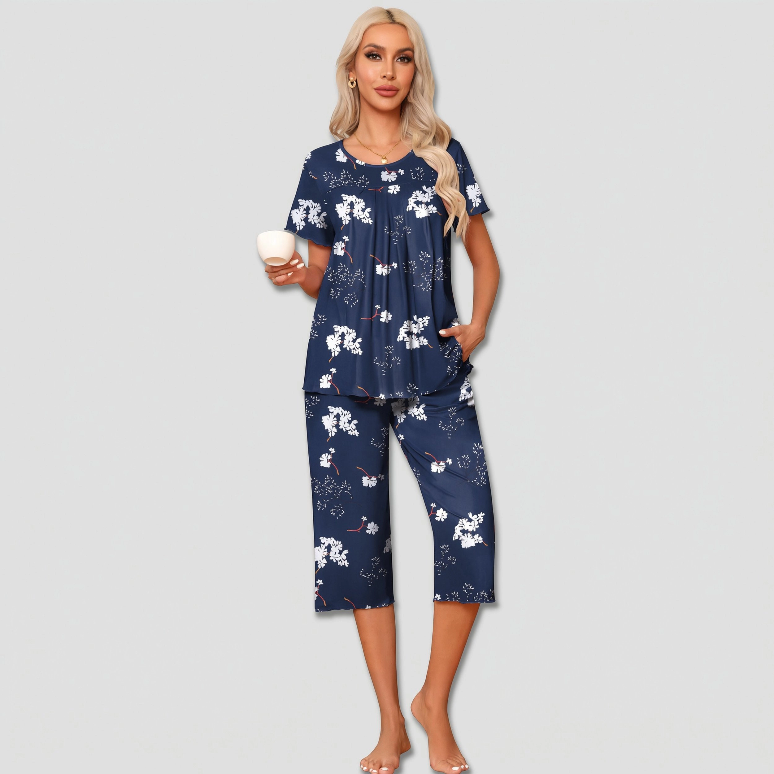 Ekouaer Pajama Set for Women 2 Piece Capri Pants Short Sleeve Top Sleepwear Soft Pjs Loungewear
