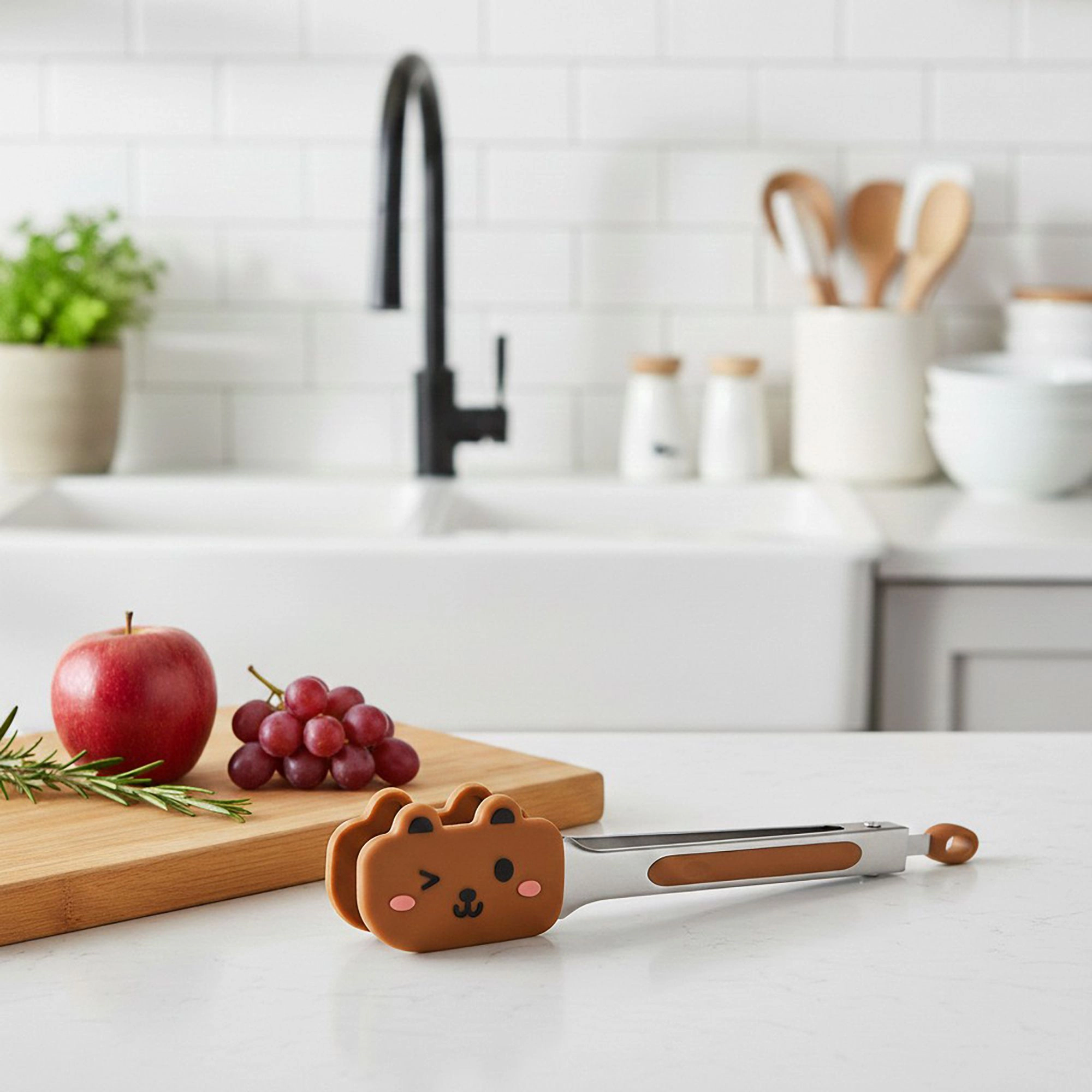Alilang Women Bear Shaped Kitchen Tongs with Non-Slip Grip and Locking Ring