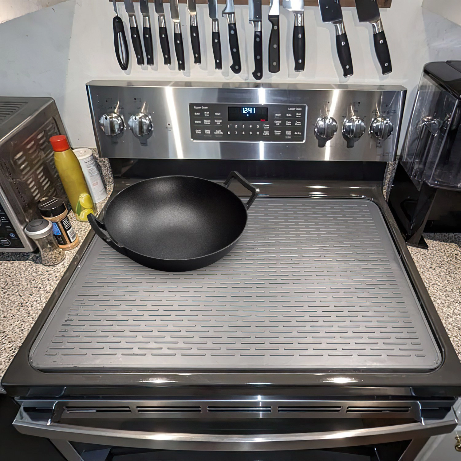 GBruno Heat Resistant Silicone Stove Top Cover 20 In