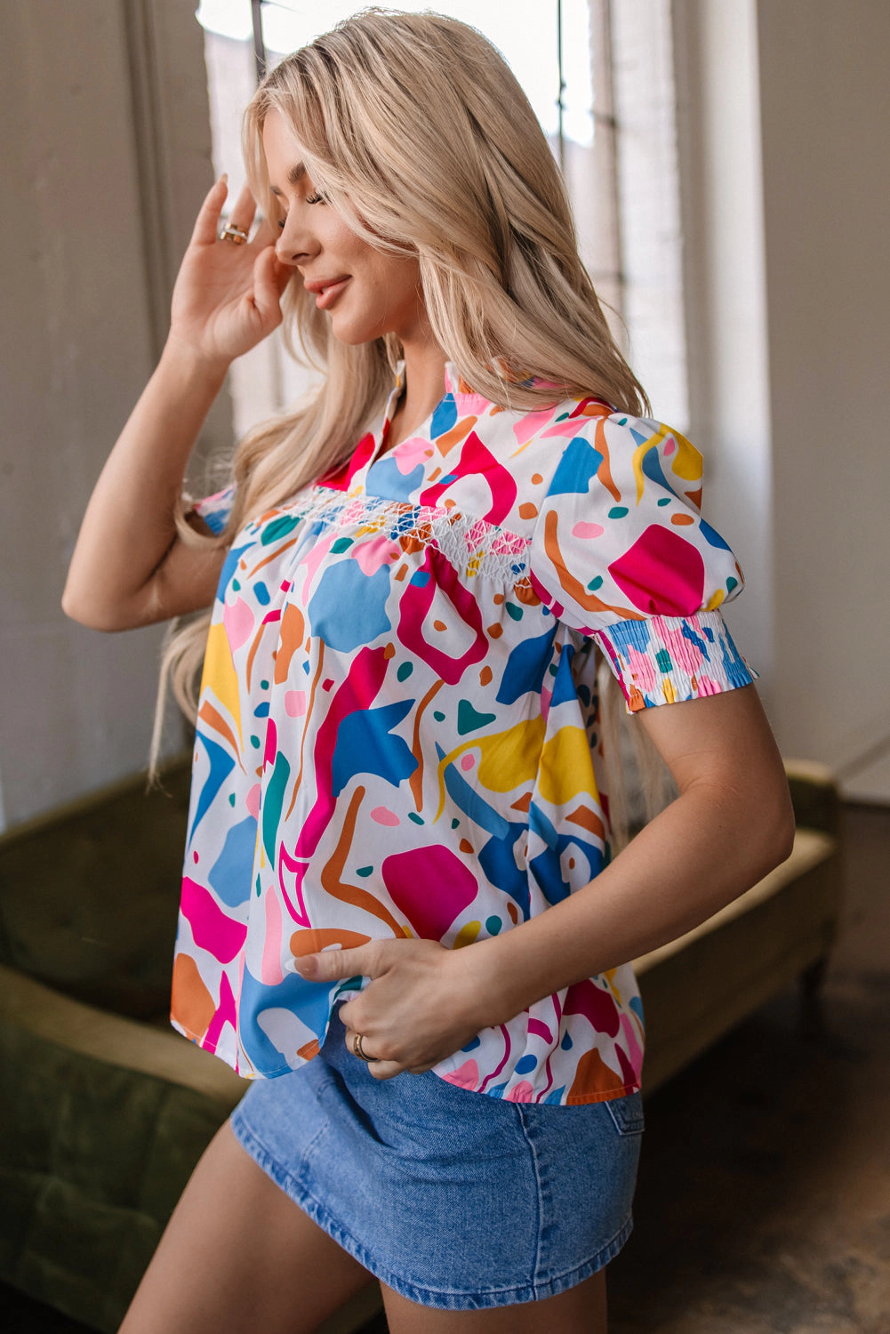 Threaded Pear Women's Harper Shirred Short Sleeve Blouse