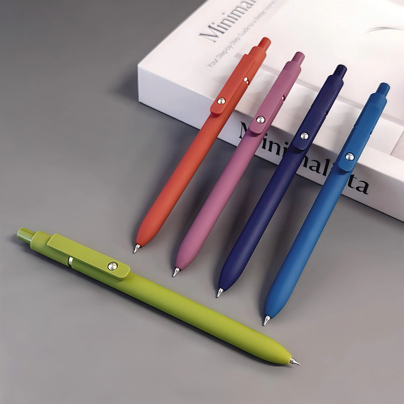 Wrapables Smooth Retractable Black Ink Gel Pens, 0.5mm Fine Point for Home and Office, Oceanic, Set of 5