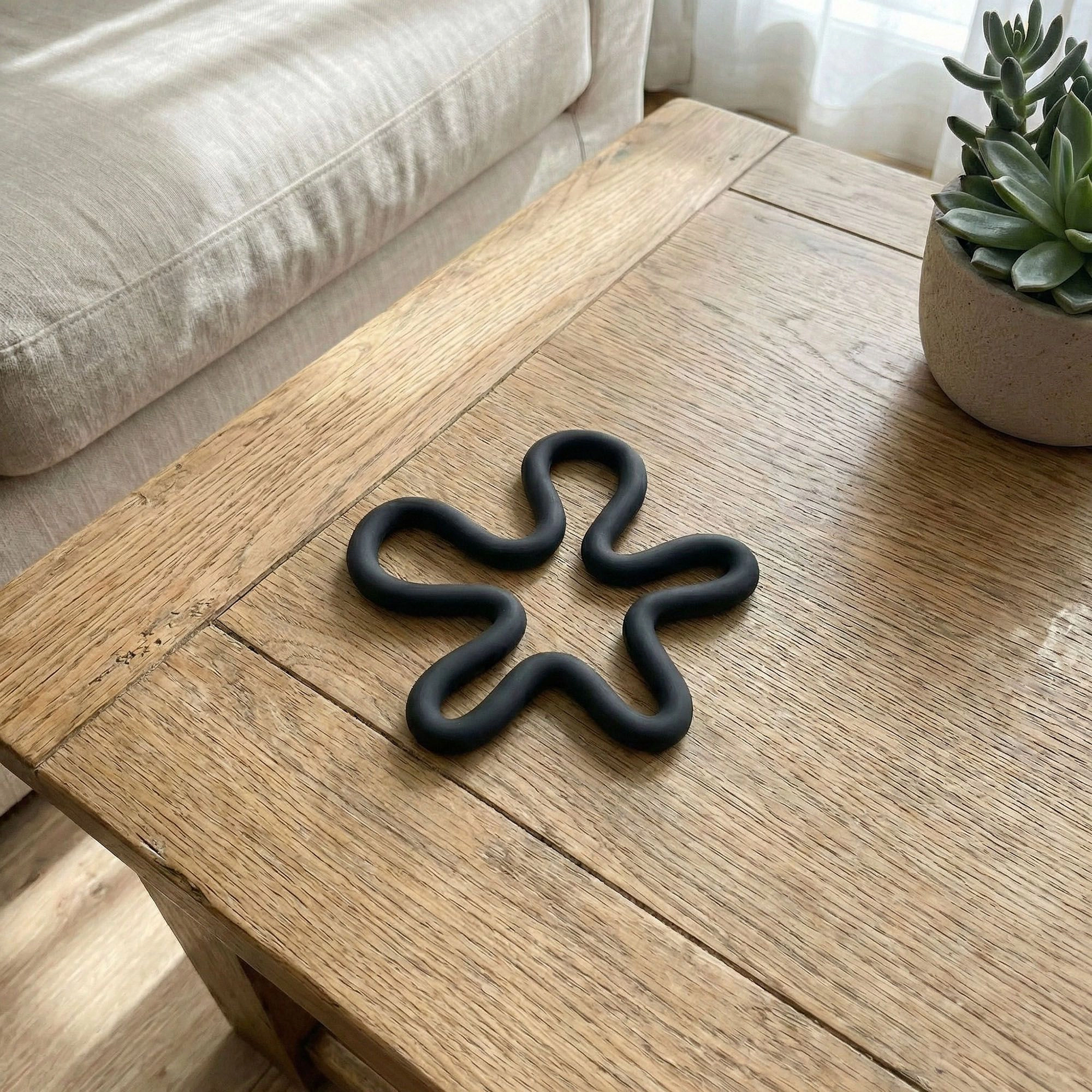 Alilang Unisex 2-PC Wavy Silicone Trivet Heat Resistant Non Slip Countertop Pot Holder