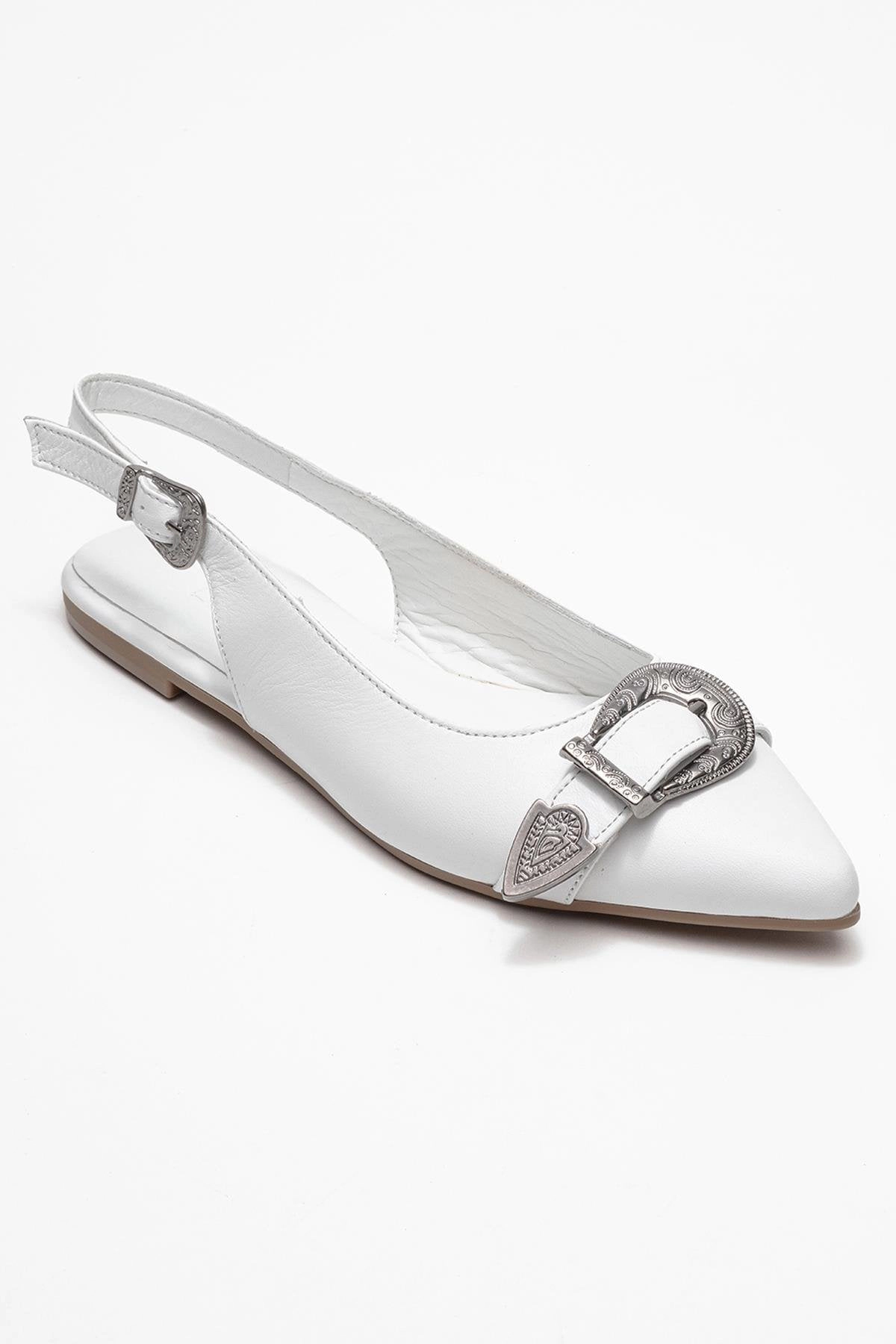 Forever & Always Womens Cordelia Leather Pointed Toe Buckle Sandals