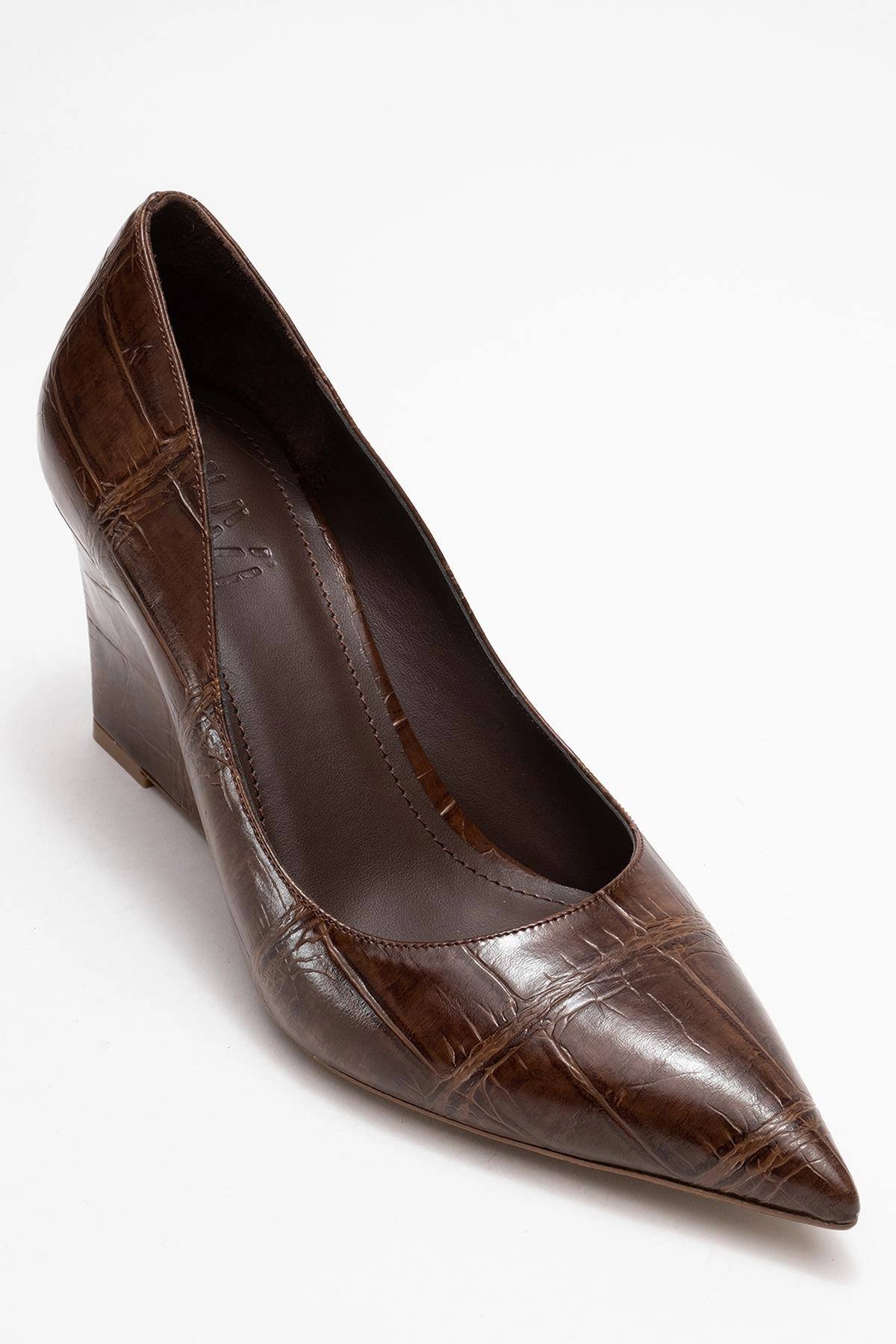 Prologue Shoes Womens Puera Pointed Toe Wedge Pump
