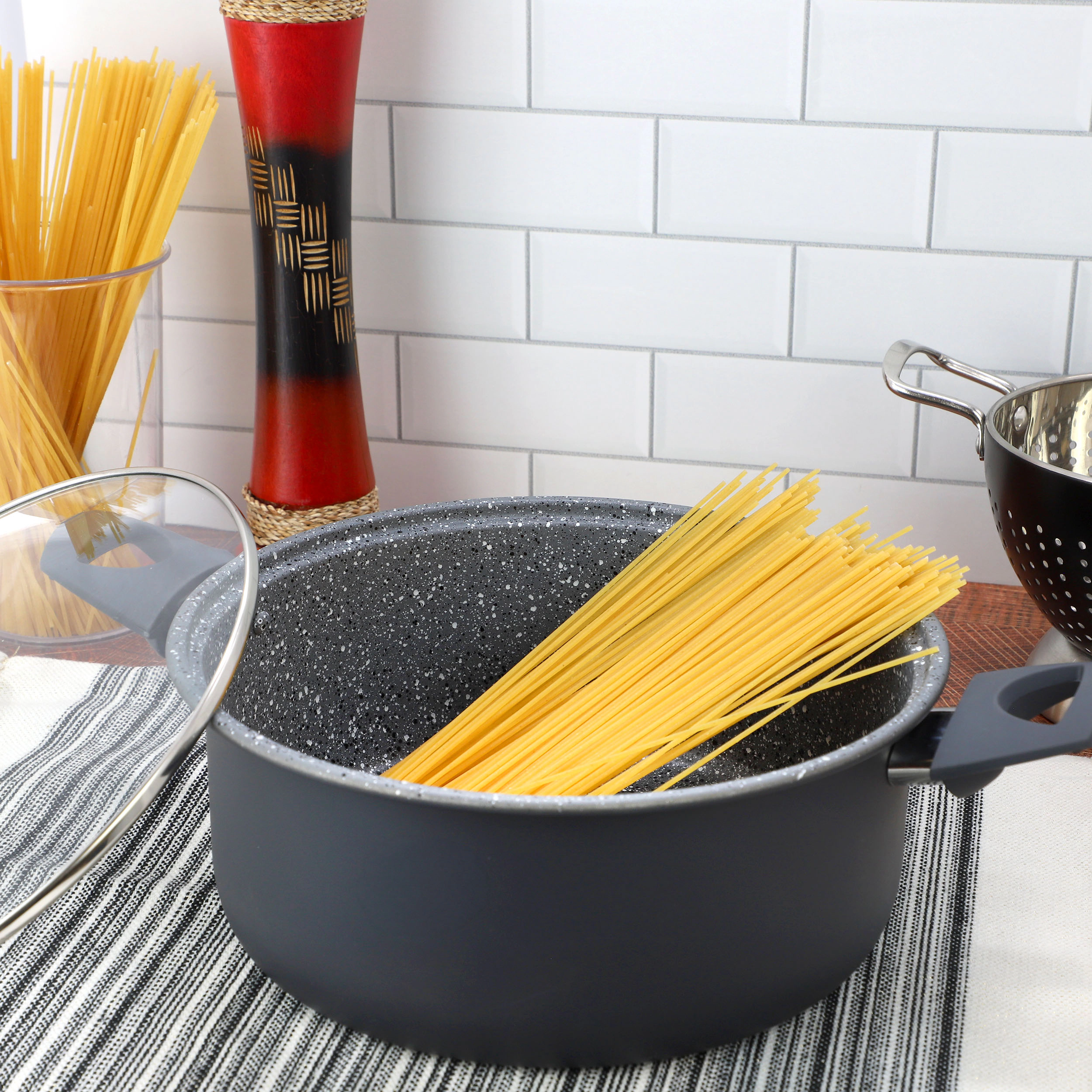 Gibson Home Clipperton 4.4 Liter Speckled Grey Nonstick Steel Dutch Oven with Lid