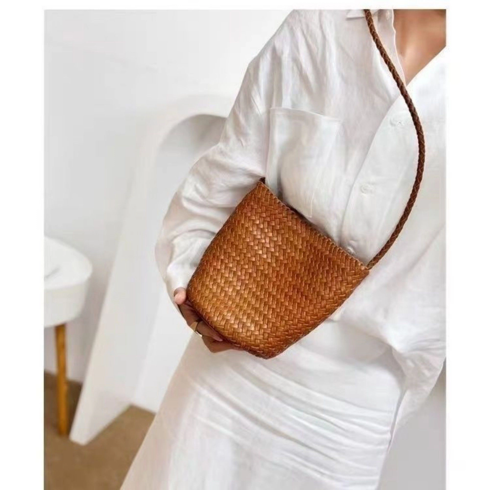 Alilang Women's Woven Crossbody Bucket Bag - Stylish Summer Shoulder Purse for Vacation