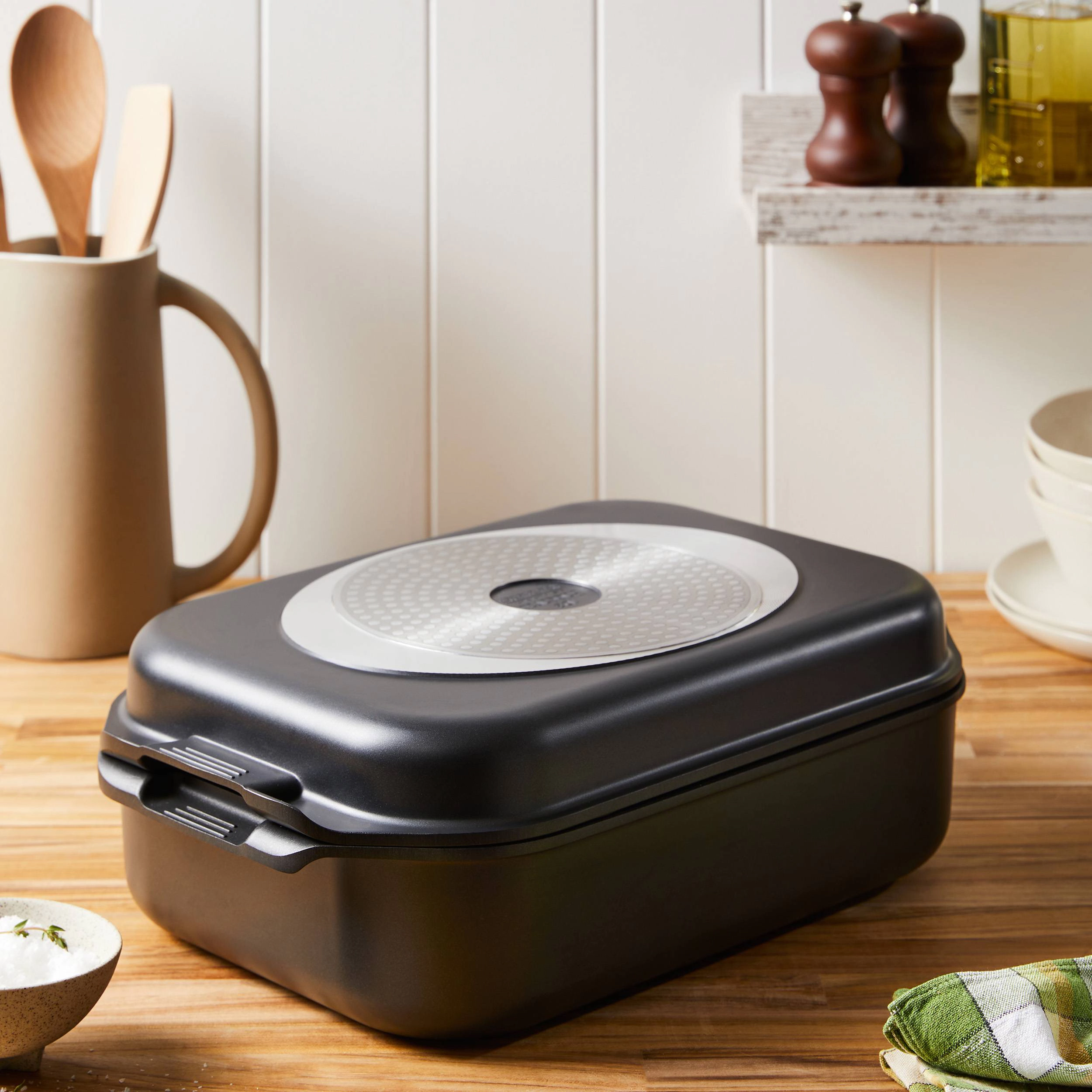 Cuisine::pro® iD3® Roaster With Grill 13"