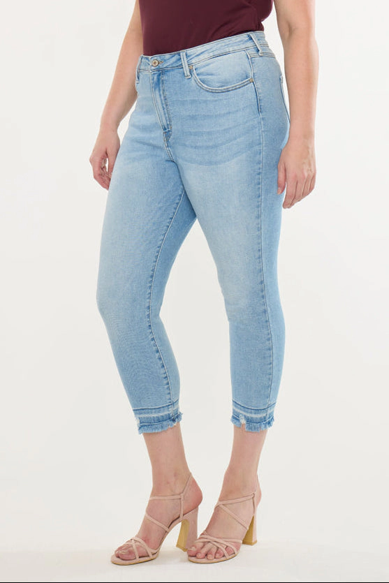 Kancan Women's Plus High Rise Crop Skinny Jeans Thomasin