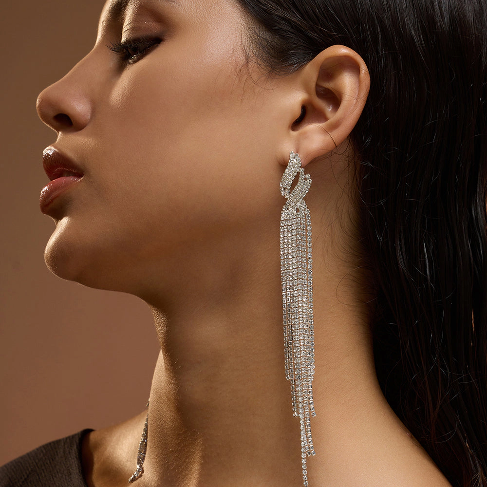 SOHI Women's The Adrienne Drop Earrings