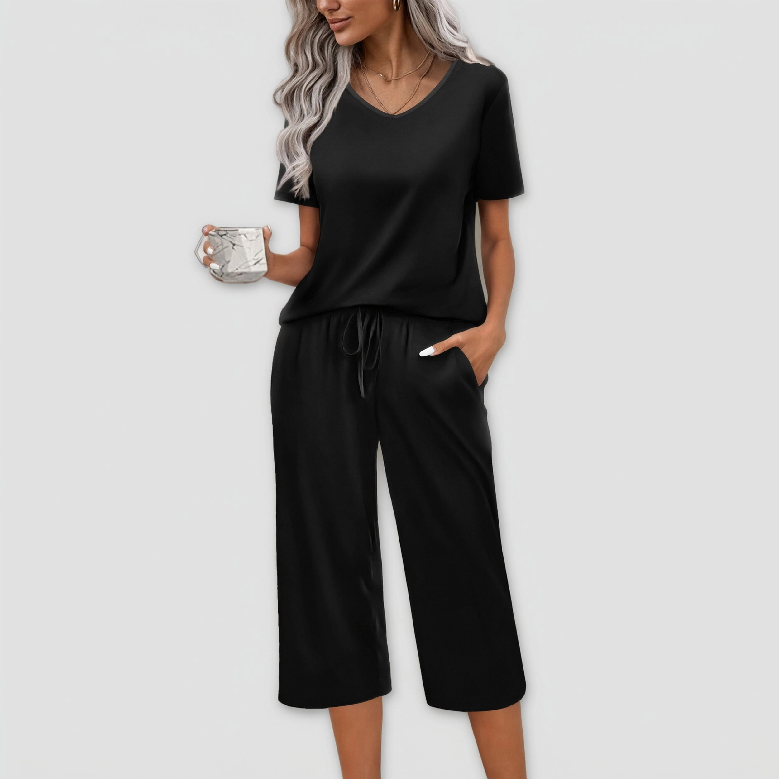 Ekouaer Womens Pajama Sets Soft Cotton Pj Short Sleeve Top with Capri Pants Sleepwear 2 Piece Print