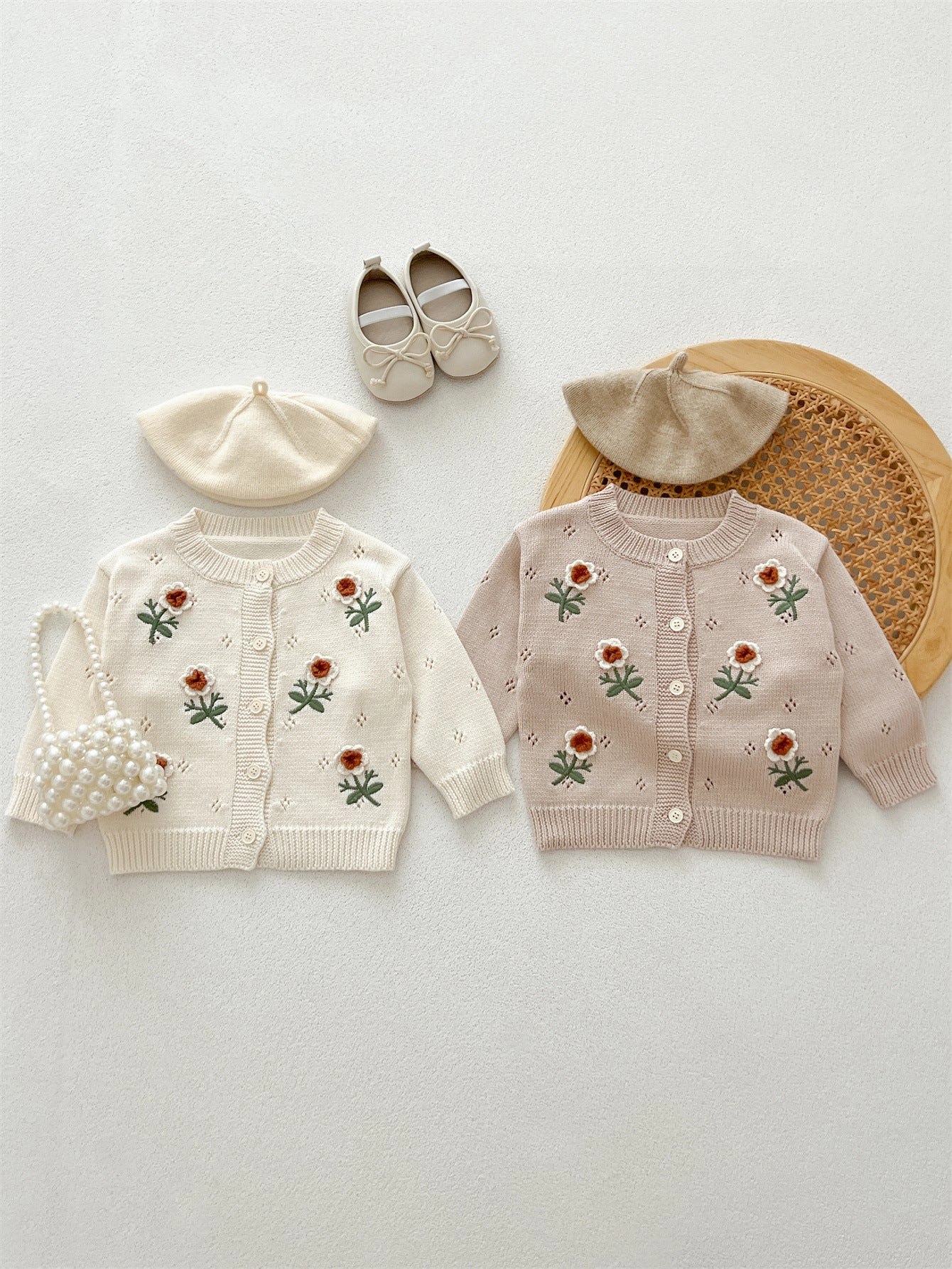 MyKids-USA Baby Girls Comfortable Flowers Embroiedery Knitted Long Sleeves Cardigan