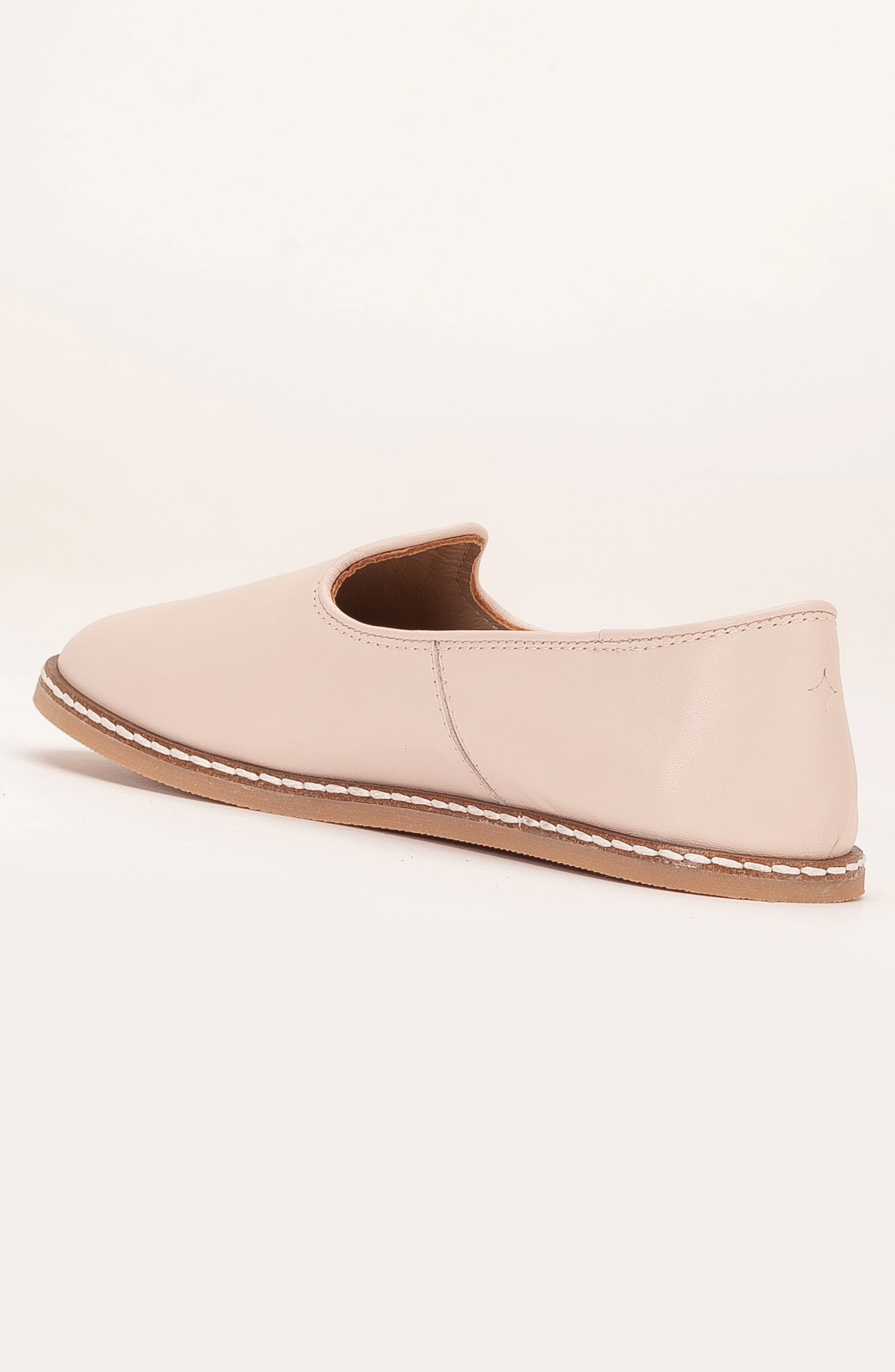 Forever & Always Womens Dalya Leather Slip On Flats