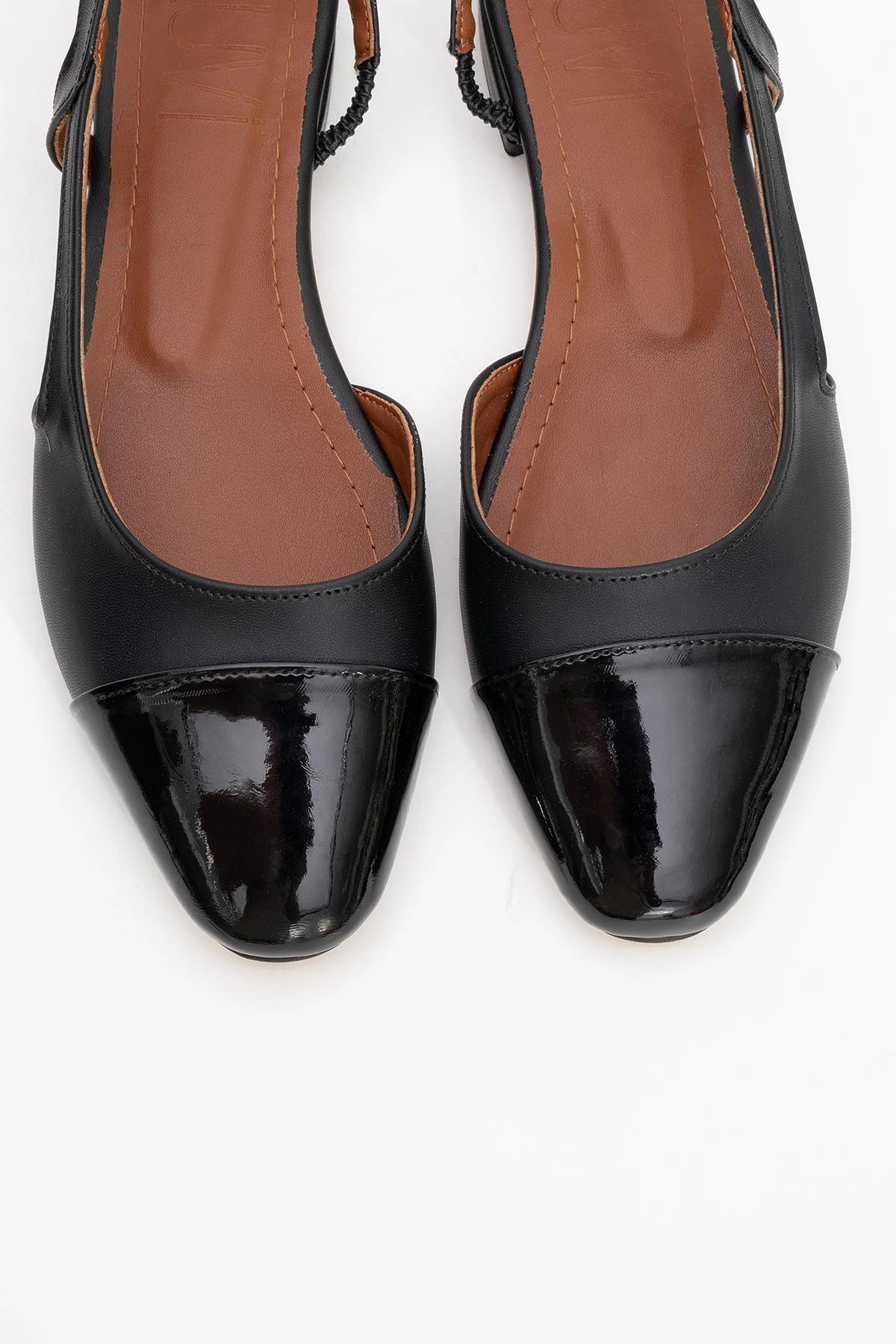 Prologue Shoes Womens Lujo Ballet Flat