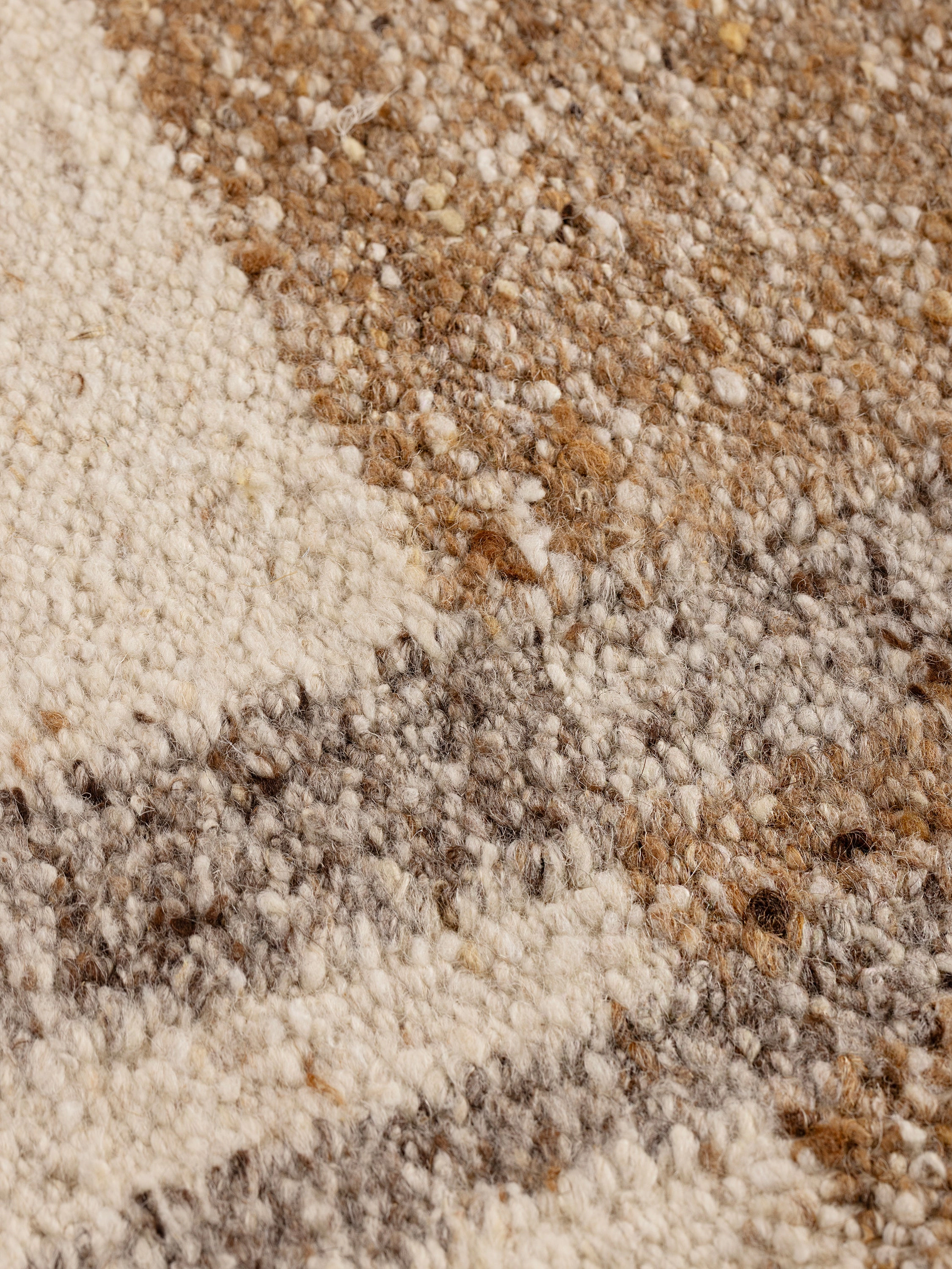 GAURI KOHLI Tirana Area Rug 5'x8'