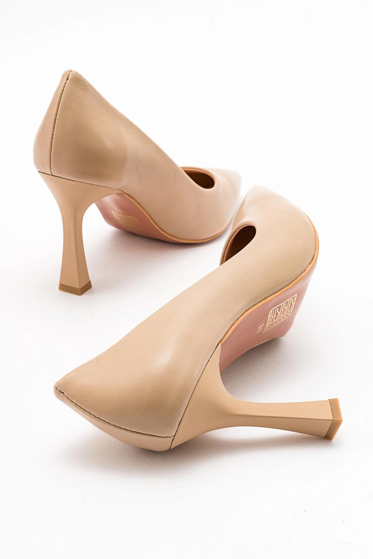 Prologue Shoes Womens Forest Pointed Toe Pump