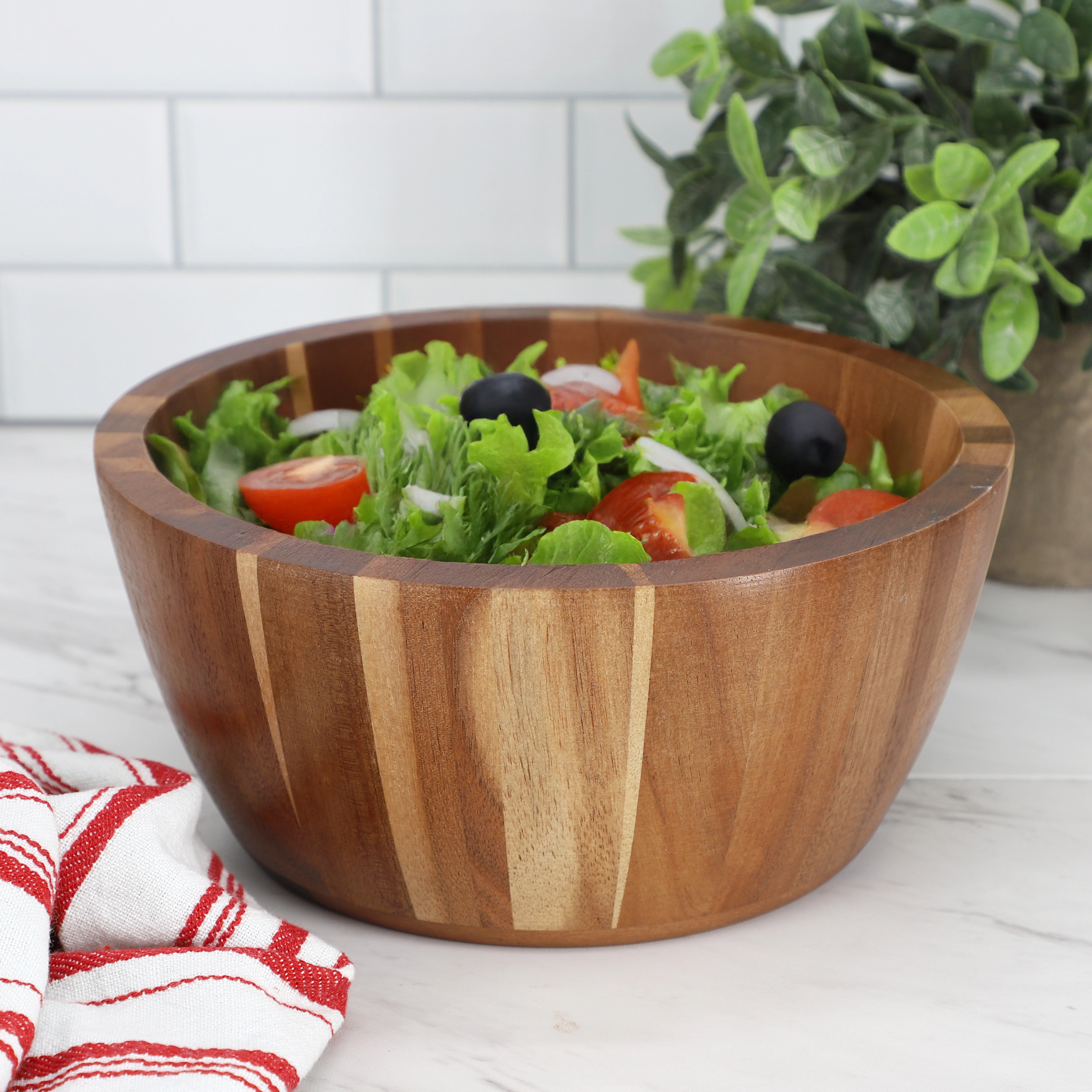 MegaChef 2 Piece 8.5 Inch Acacia Wood Salad Bowl Set