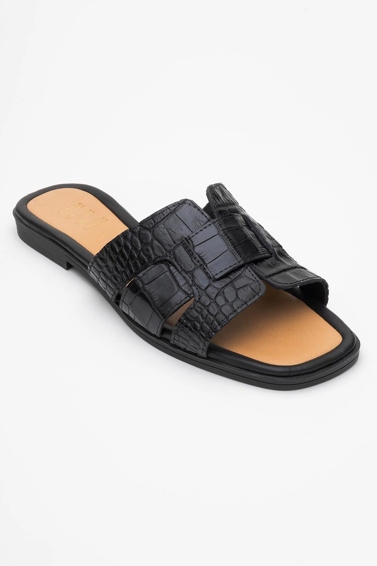 Forever & Always Womens Notre Leather Flat Sandalss