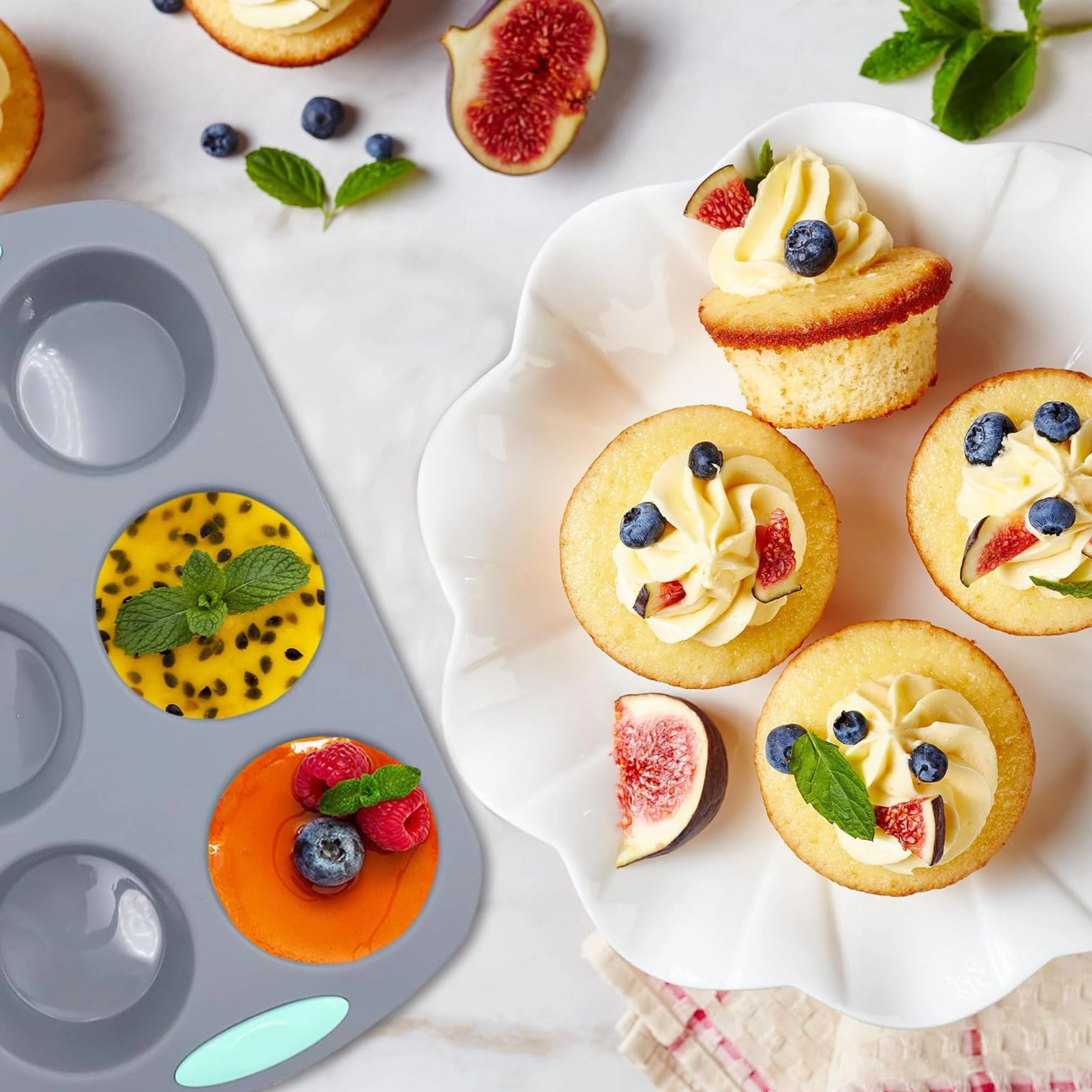 Stock Preferred Pack of 8 Nonstick Silicone Donut and Muffin Baking Pan Set