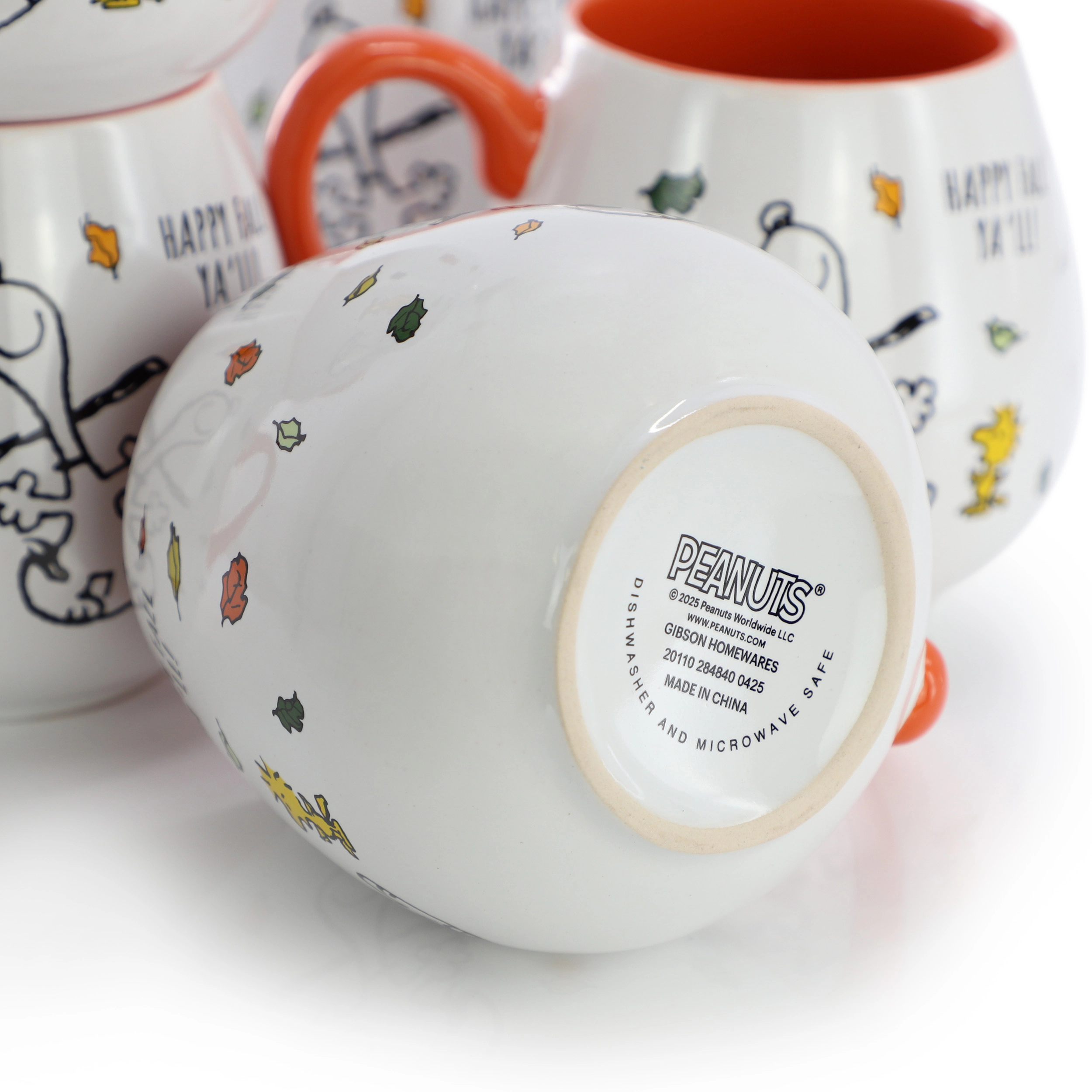 Peanuts Happy Fall Ya'll 20 Ounce 6 Piece Stoneware Mug Set in Orange