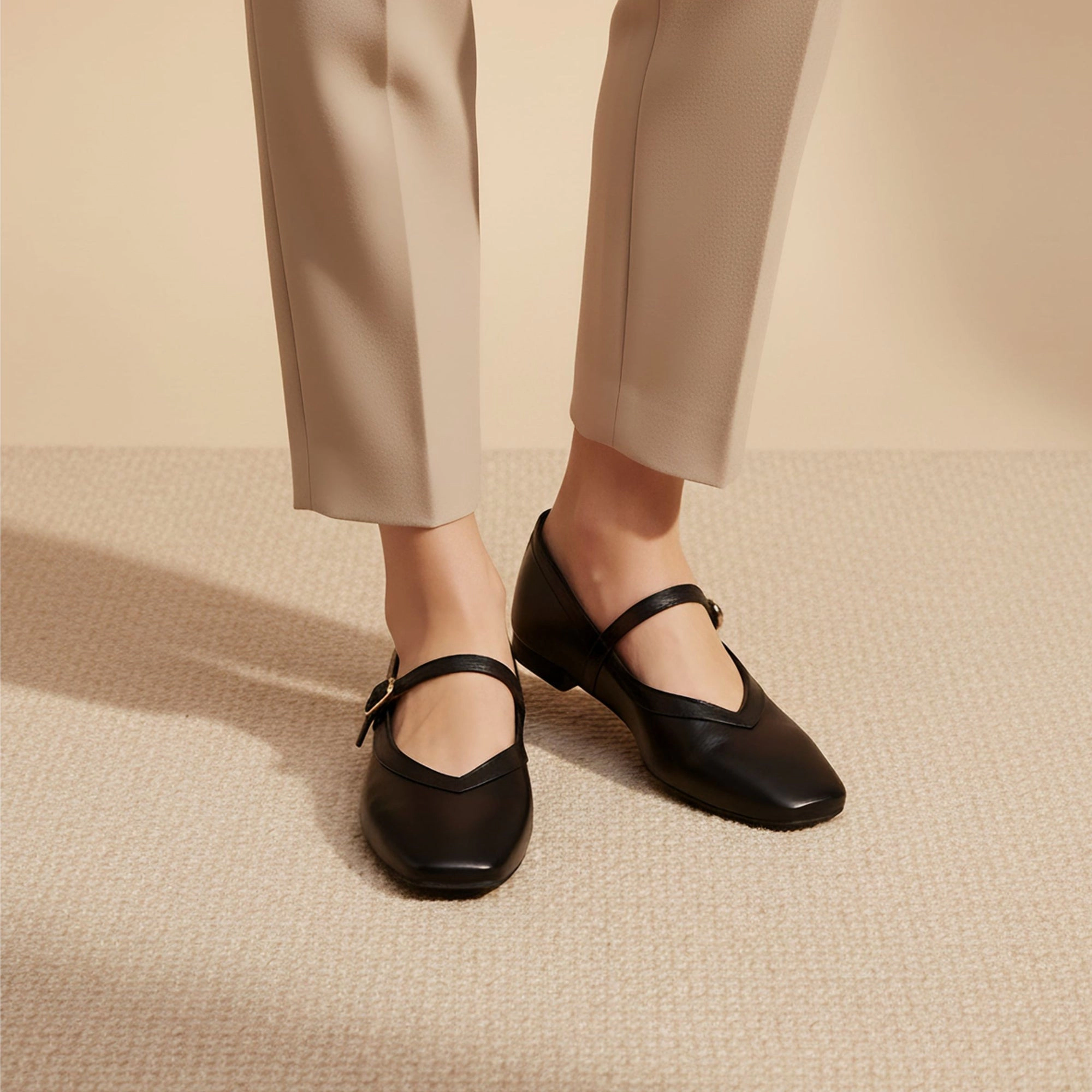 Menina Step Womens Greta Leather Mary Jane Flat