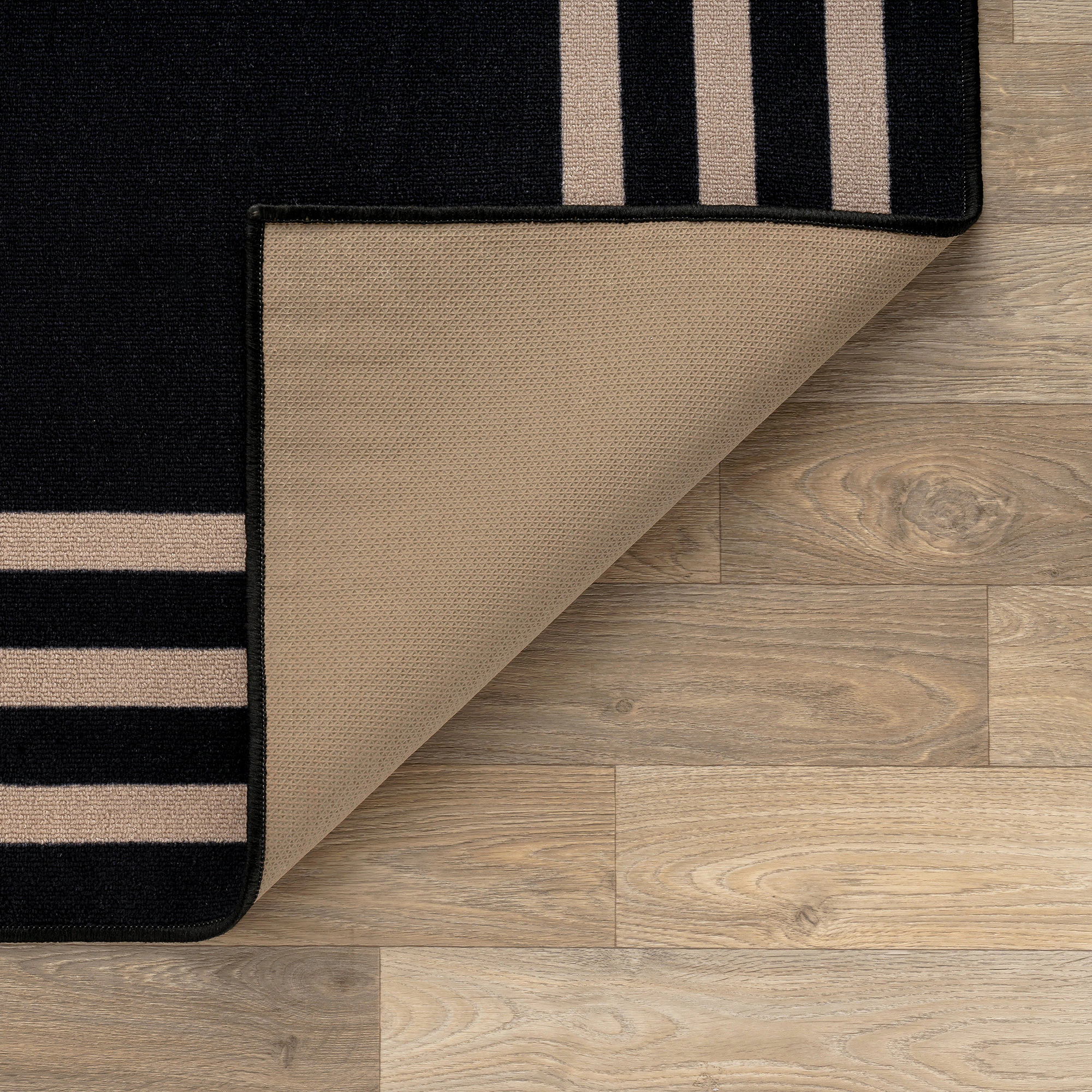 World Rug Gallery Classic Solid Border Power Loomed Indoor Area Rug