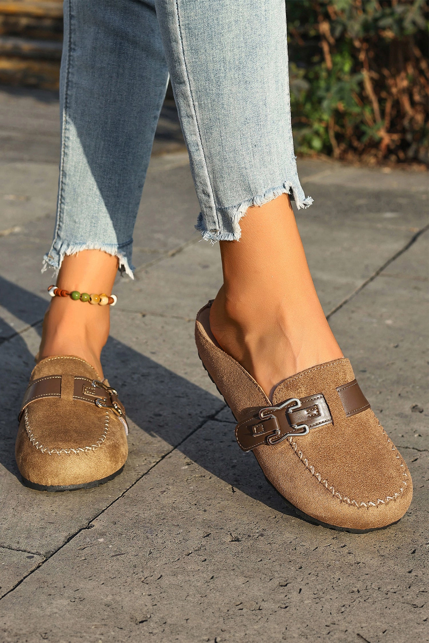 Threaded Pear Women's Ayleen Leather Strap Mule Slippers