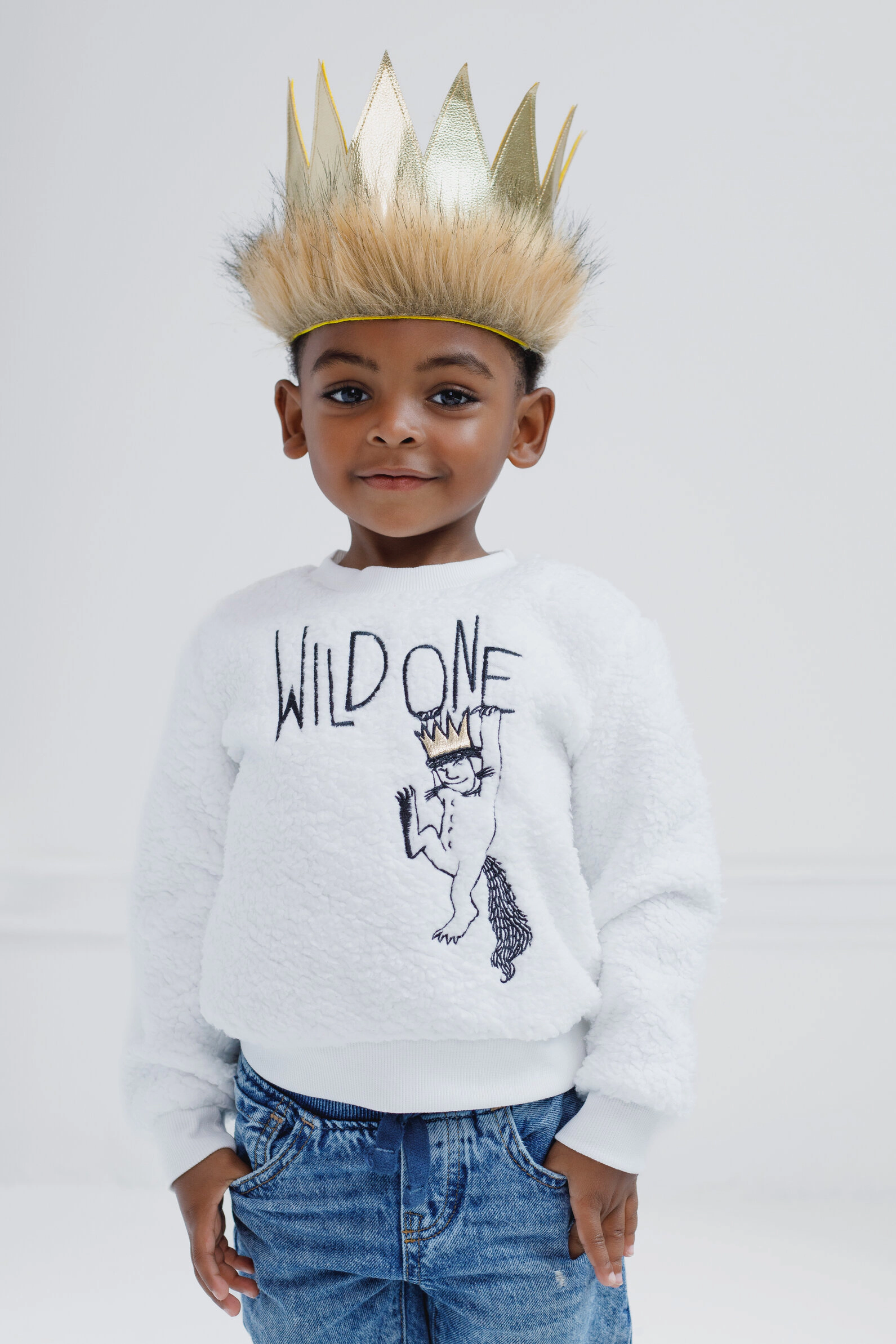 Warner Bros. Where the Wild Things Are Max Cosplay Sweatshirt and Crown Set