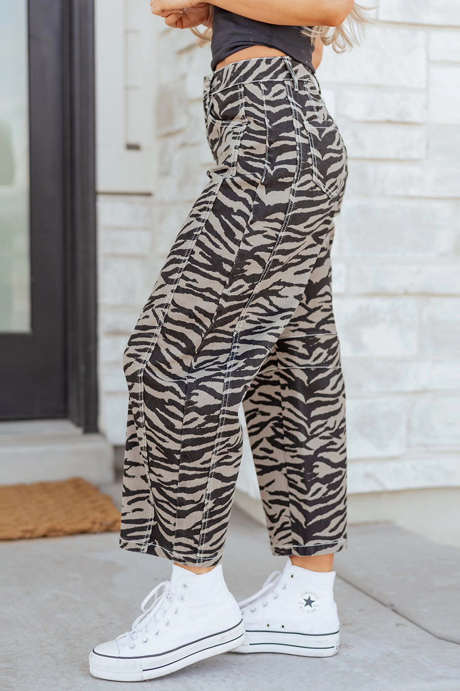 Threaded Pear Women's Hunter Printed Wide Leg Jeans