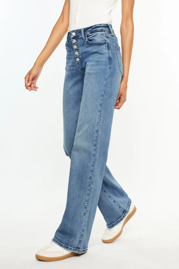 KanCan Women's Essentials High Rise Comfort 90's Flare Jeans Darlene