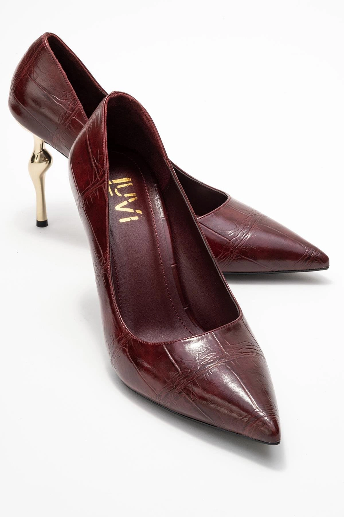 Prologue Shoes Womens Hudson Pointed Toe Pump