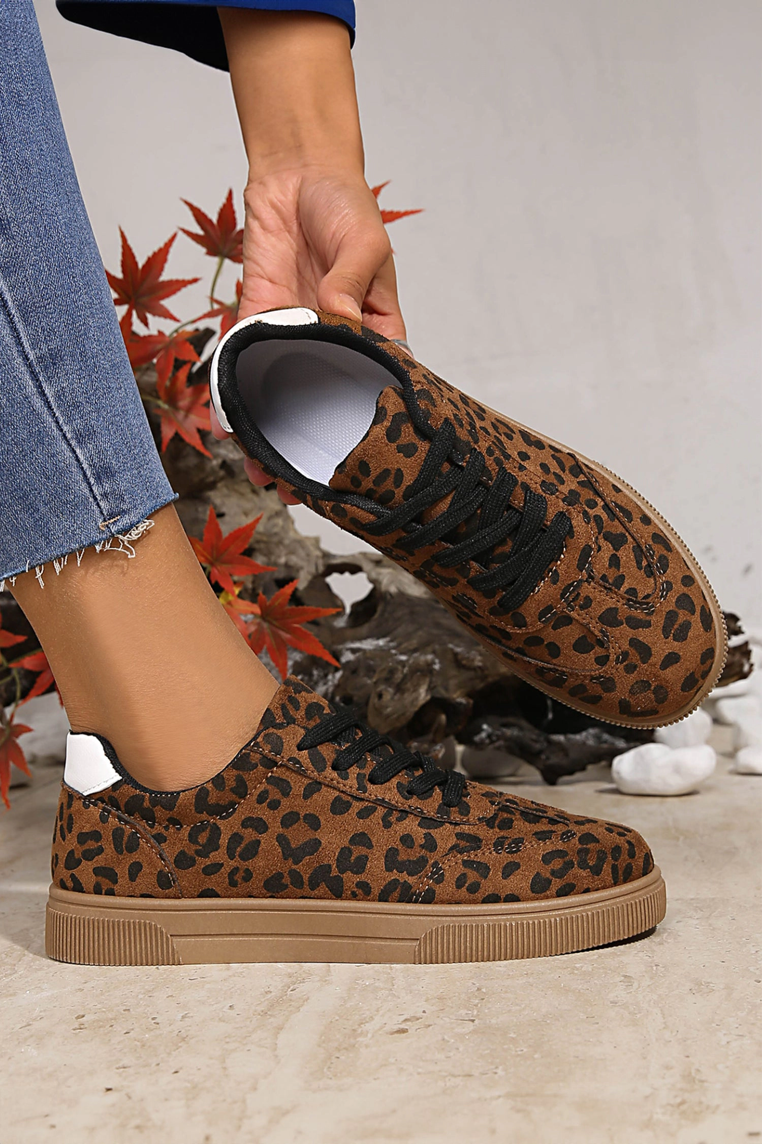 Threaded Pear Women's Emiliana Tab Patchwork Laceup Shoes