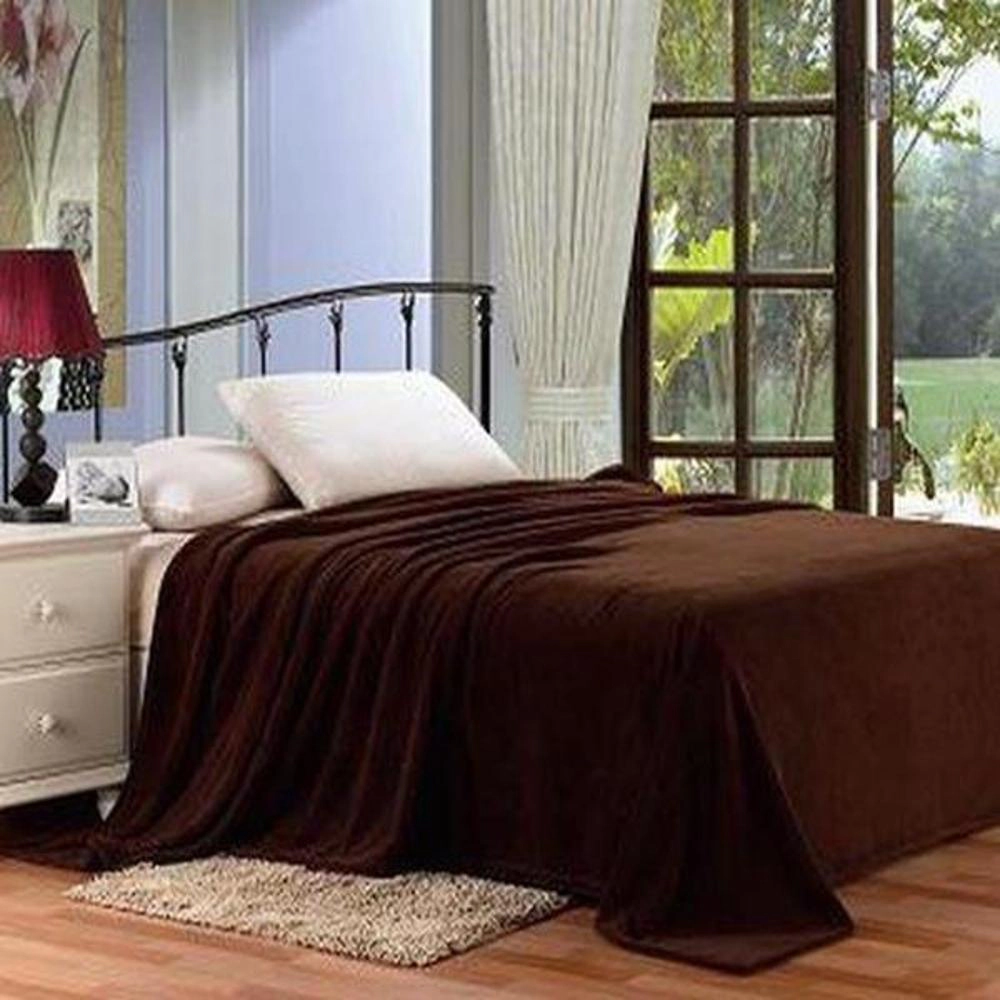 Plazatex Micro Plush Solid Blanket - Queen 86x86