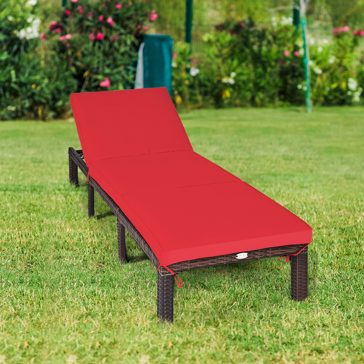 LJG Outdoor Rattan Adjustable Cushioned Chaise