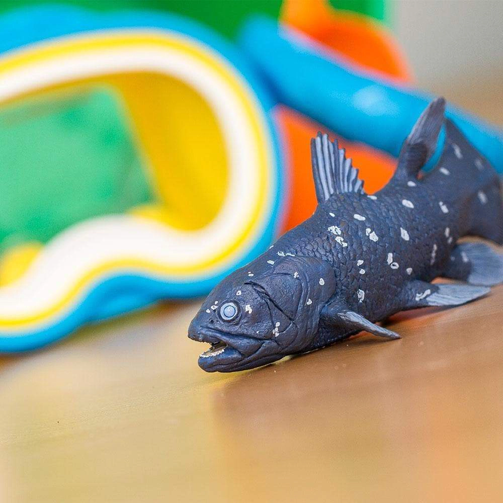 Safari Ltd. - Coelacanth Kids Prehistoric/Dinosaur Toy Figure