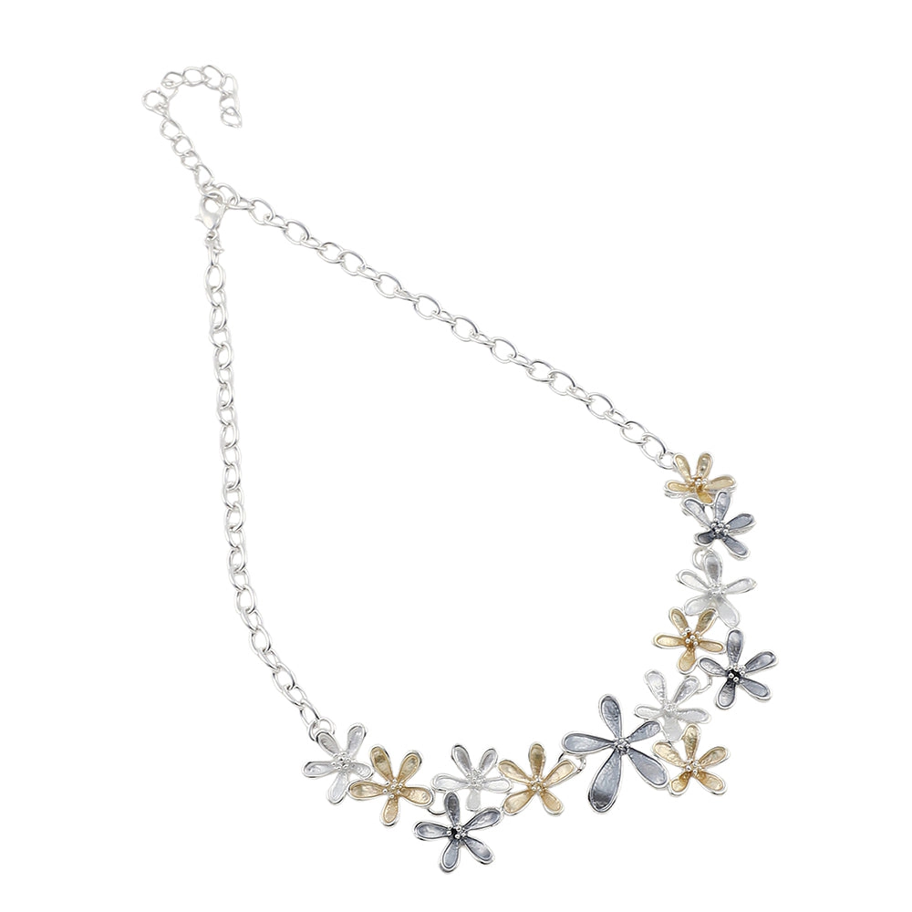 SOHI Women's Champayne Gold:metallic Silver the Daisy Collar Necklace