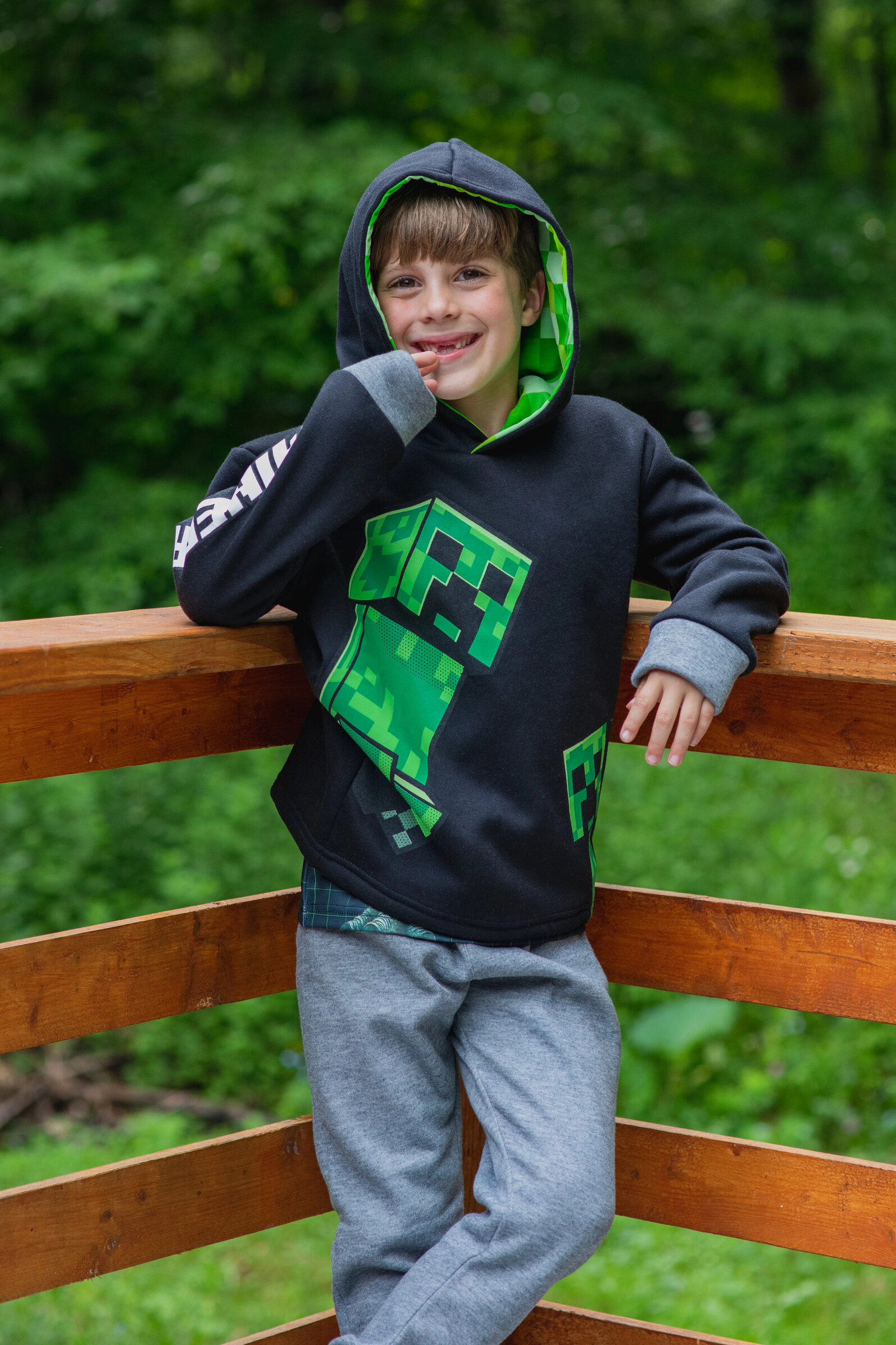Minecraft Creeper Boys' 2-Piece Fleece Hoodie and Pants Set