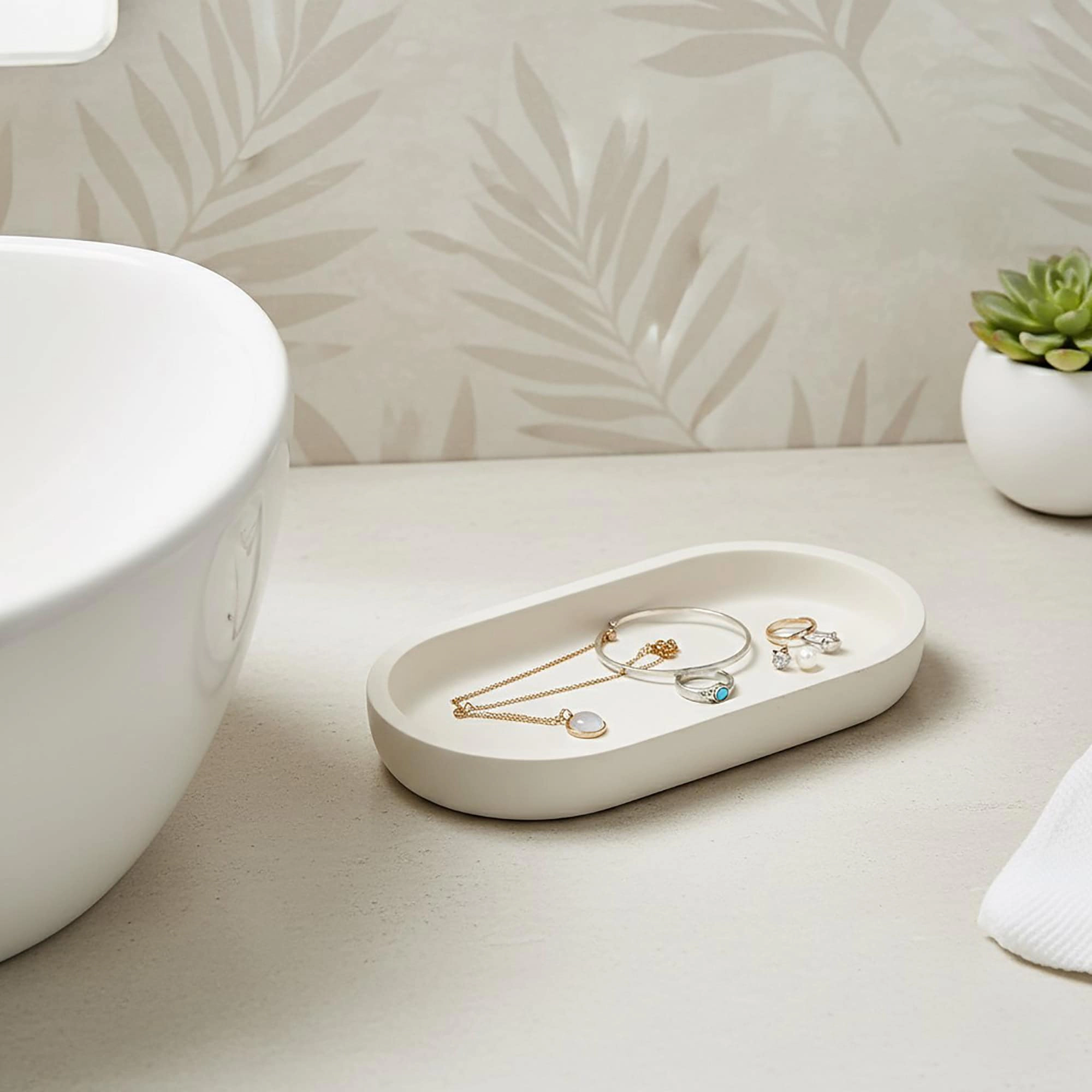 Evideco French Home Goods Beige Oval Polyresin Vanity Tray 7.75 x 3.75 x 1 in