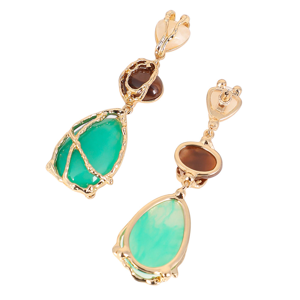 SOHI Women's The Veined-Teardrop Drop Earrings - California Gold